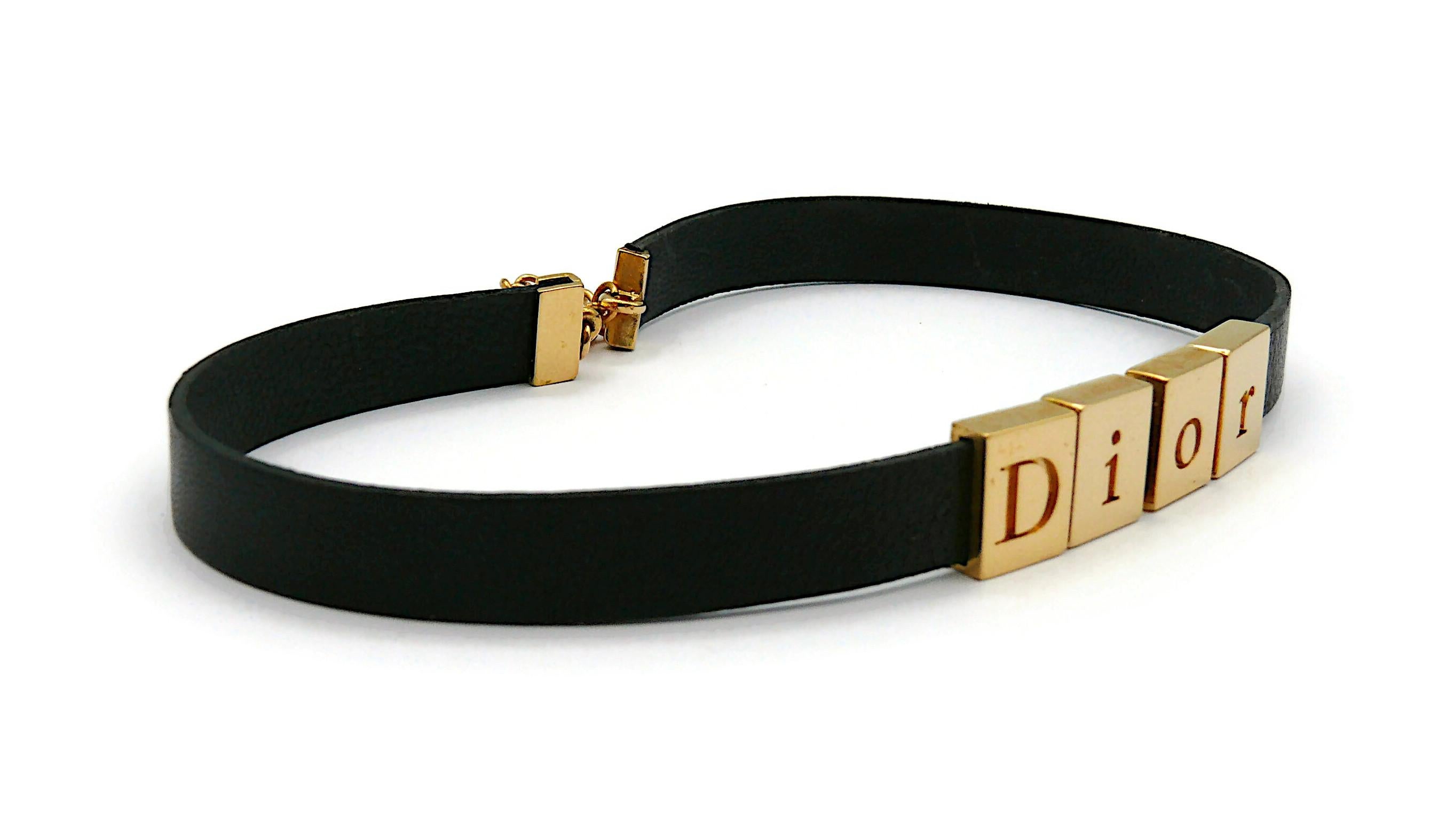 CHRISTIAN DIOR Black Leather D I O R Choker Necklace In Good Condition For Sale In Nice, FR