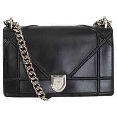 Christian Dior - Borsa a tracolla DIORAMA SMALL in pelle nera