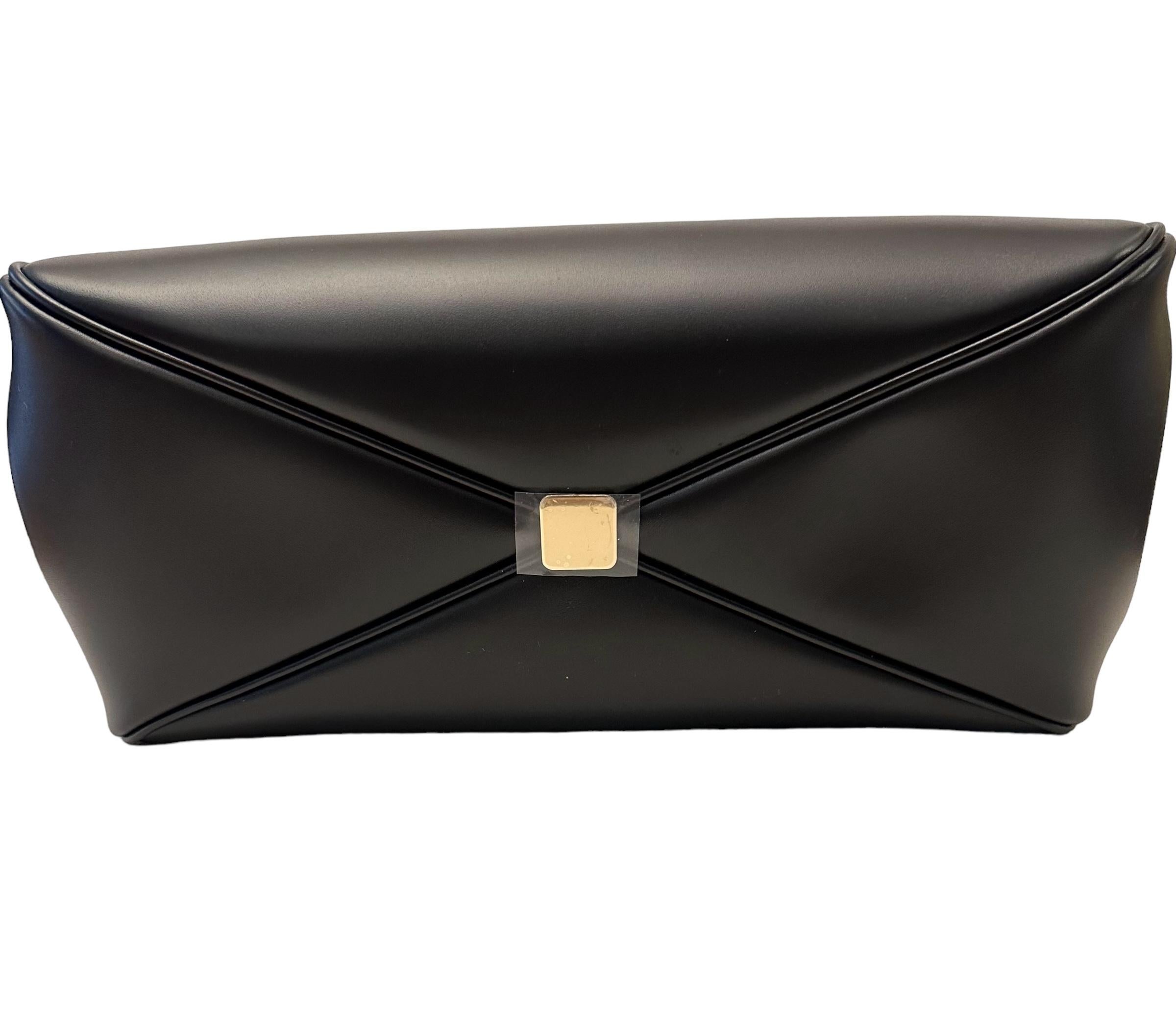 Christian Dior Black Leather Medium Dior Key Bag For Sale 3