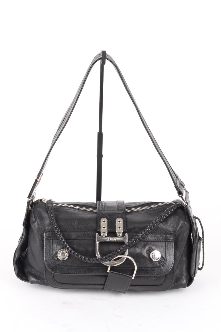 Dior remove before flight store