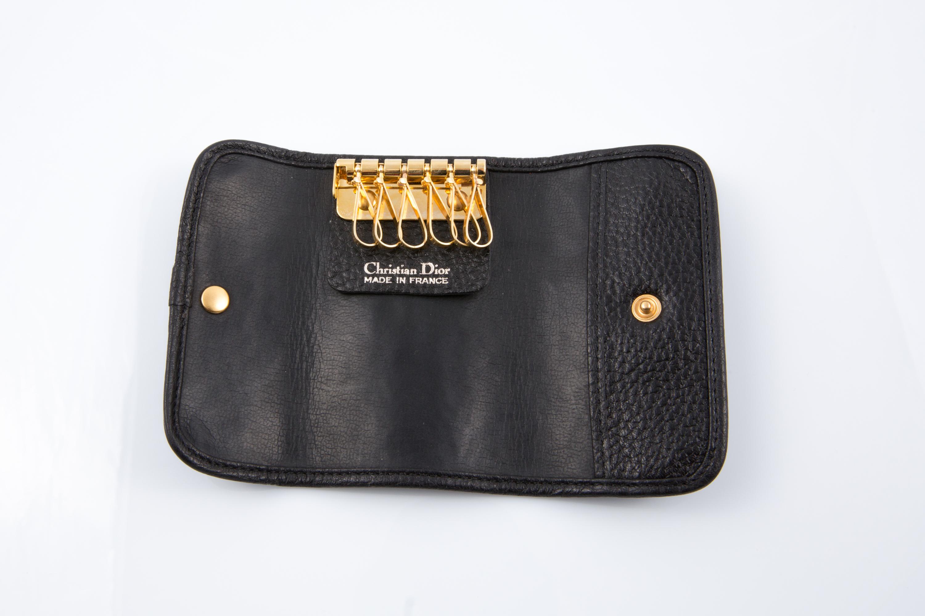 Women's or Men's Christian Dior Black Leather Six Hook Key Case For Sale