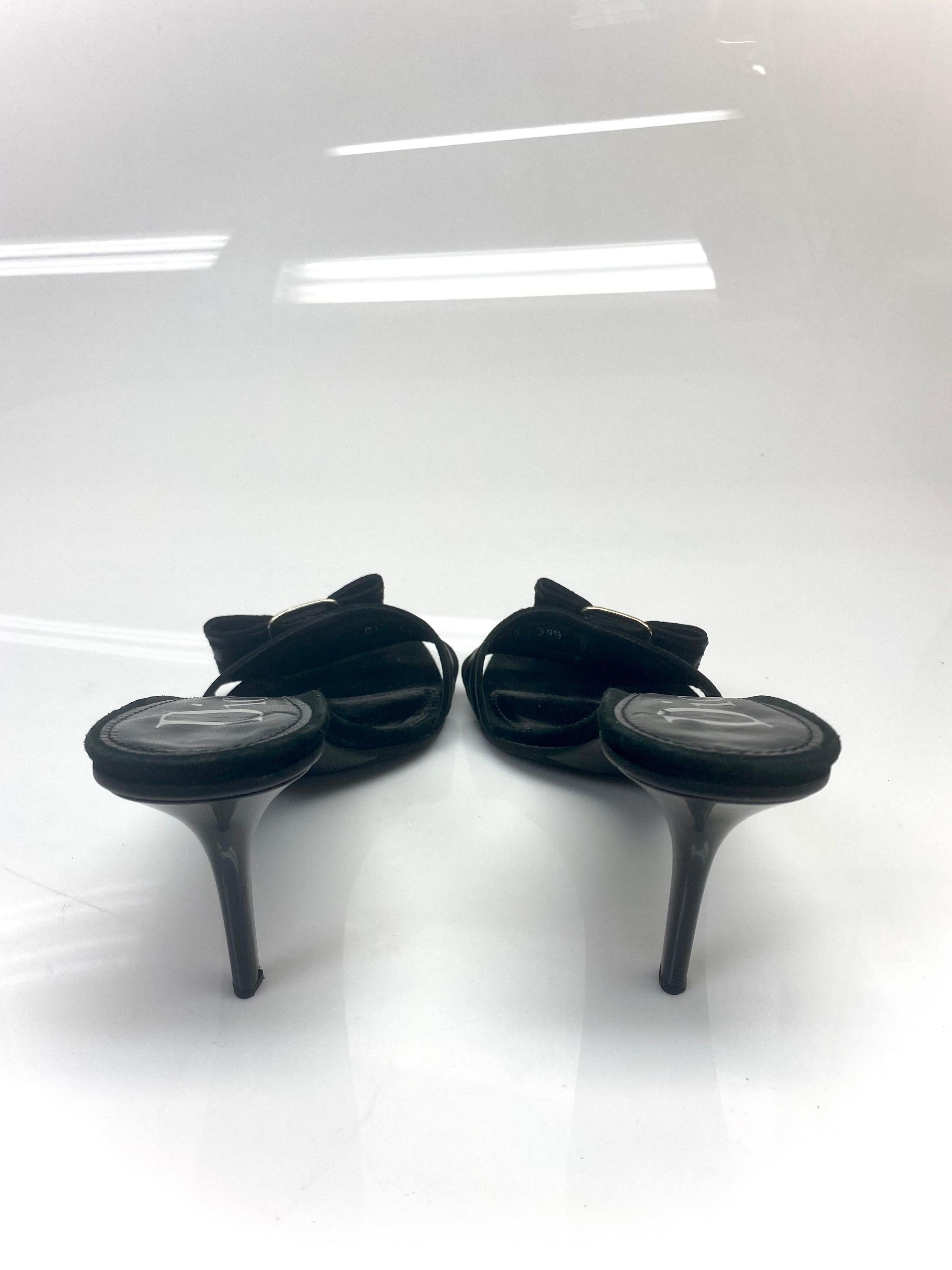 Christian Dior Black Leather Suede Bow Striped Heels Slides Mules Size 39.5 In Good Condition In West Palm Beach, FL