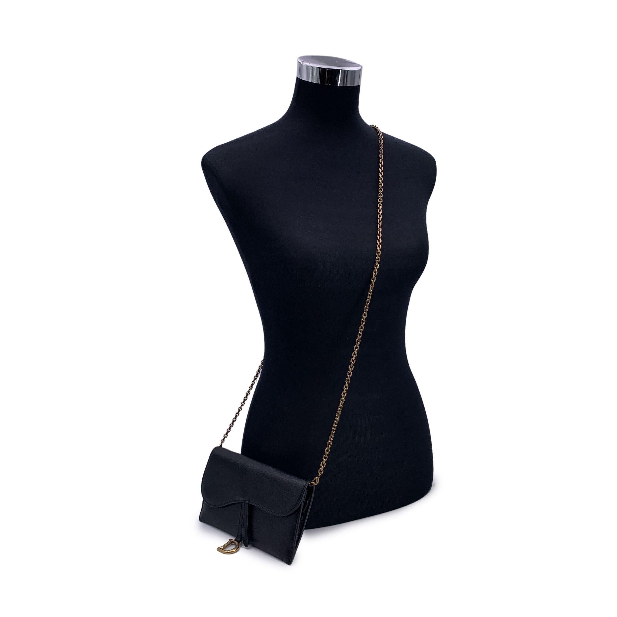 Christian Dior Black Leather WOC Wallet on Chain Small Saddle Bag In Excellent Condition For Sale In Rome, Rome