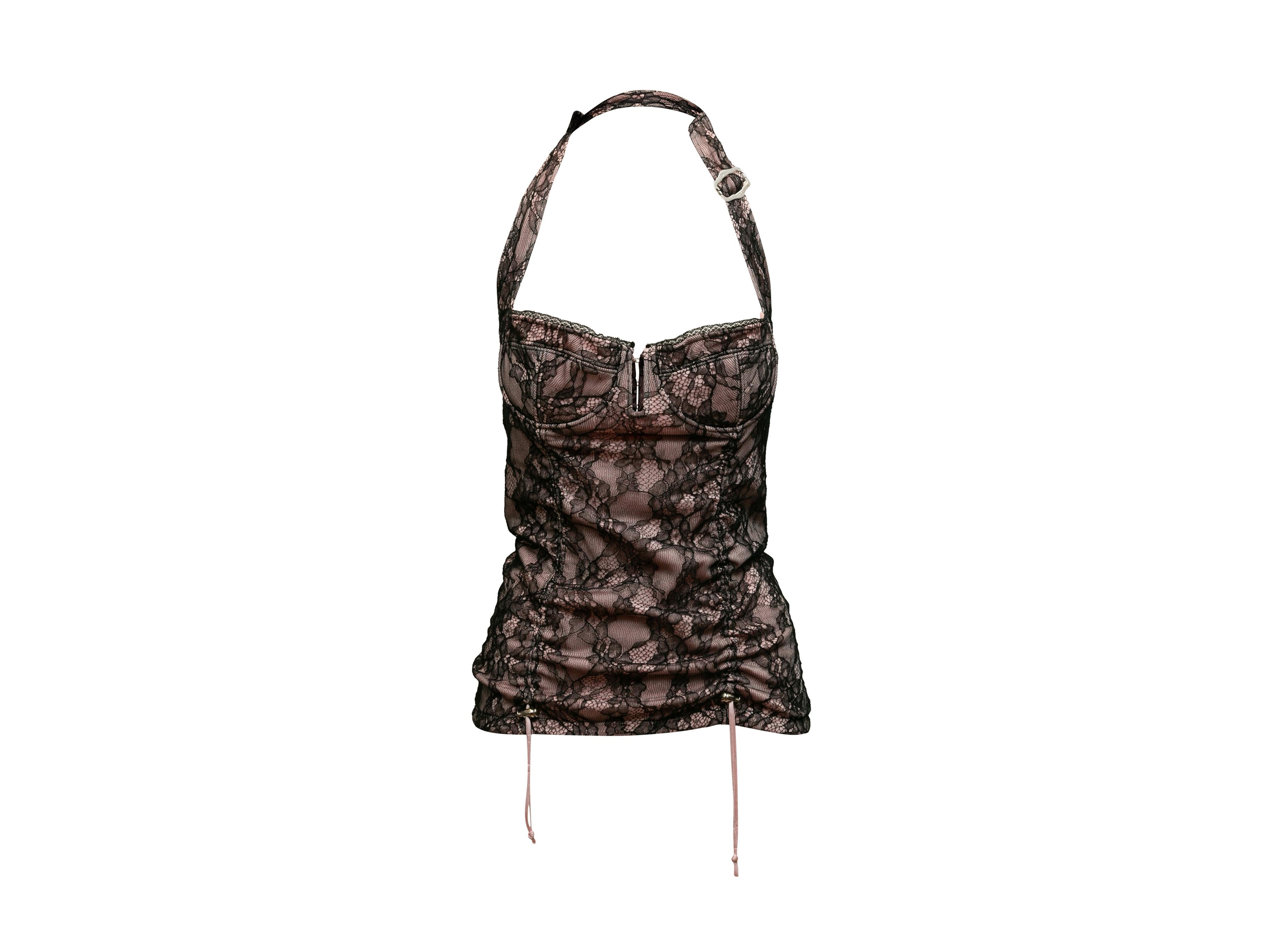 Details zum Produkt: Schwarzes und hellrosa Spitzen-Bustier-Top von Christian Dior. Sweetheart-Ausschnitt. Haken- und Ösenverschlüsse am Rücken. 24