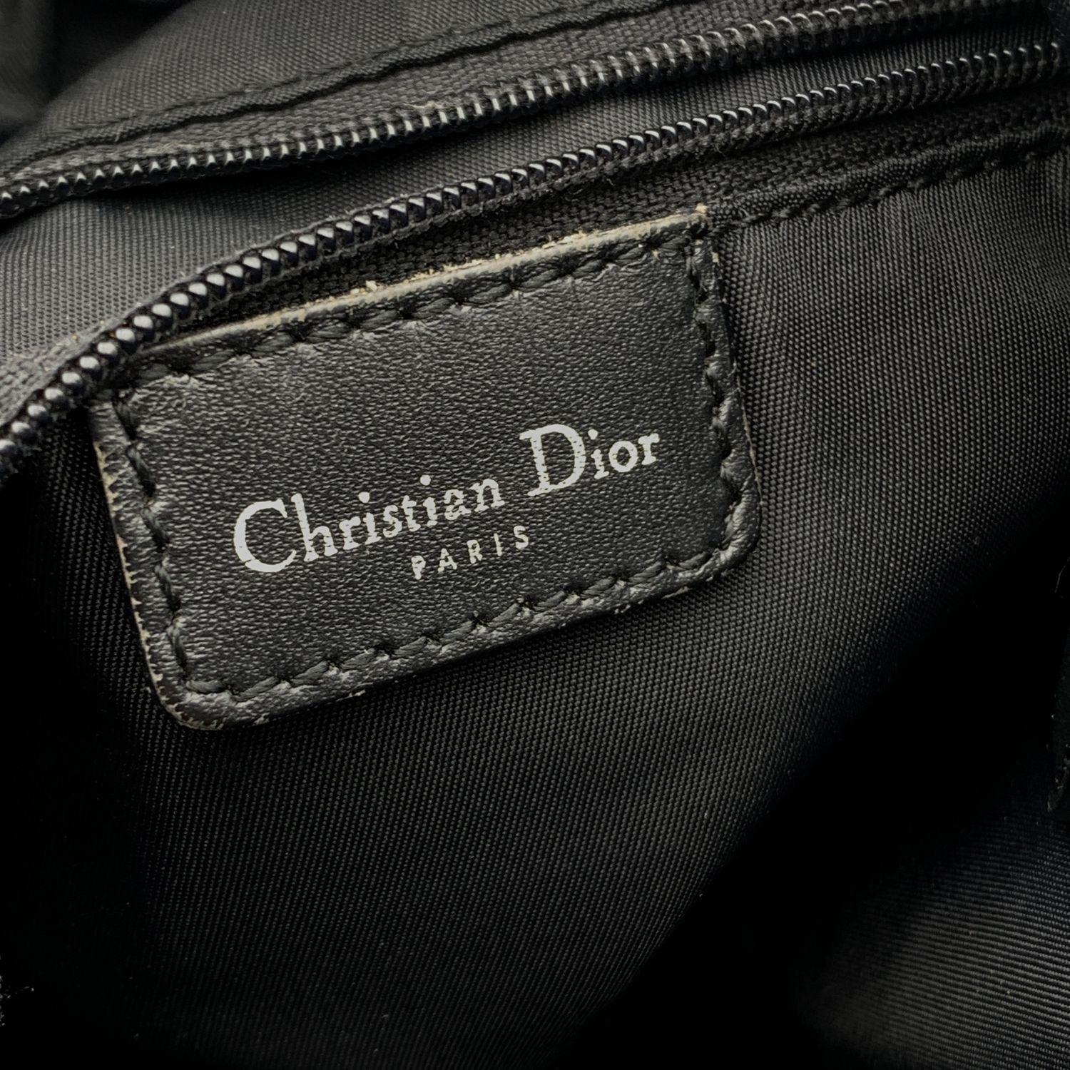 Christian Dior Black Logogramme Oblique Canvas Messenger Bag Pour femmes en vente