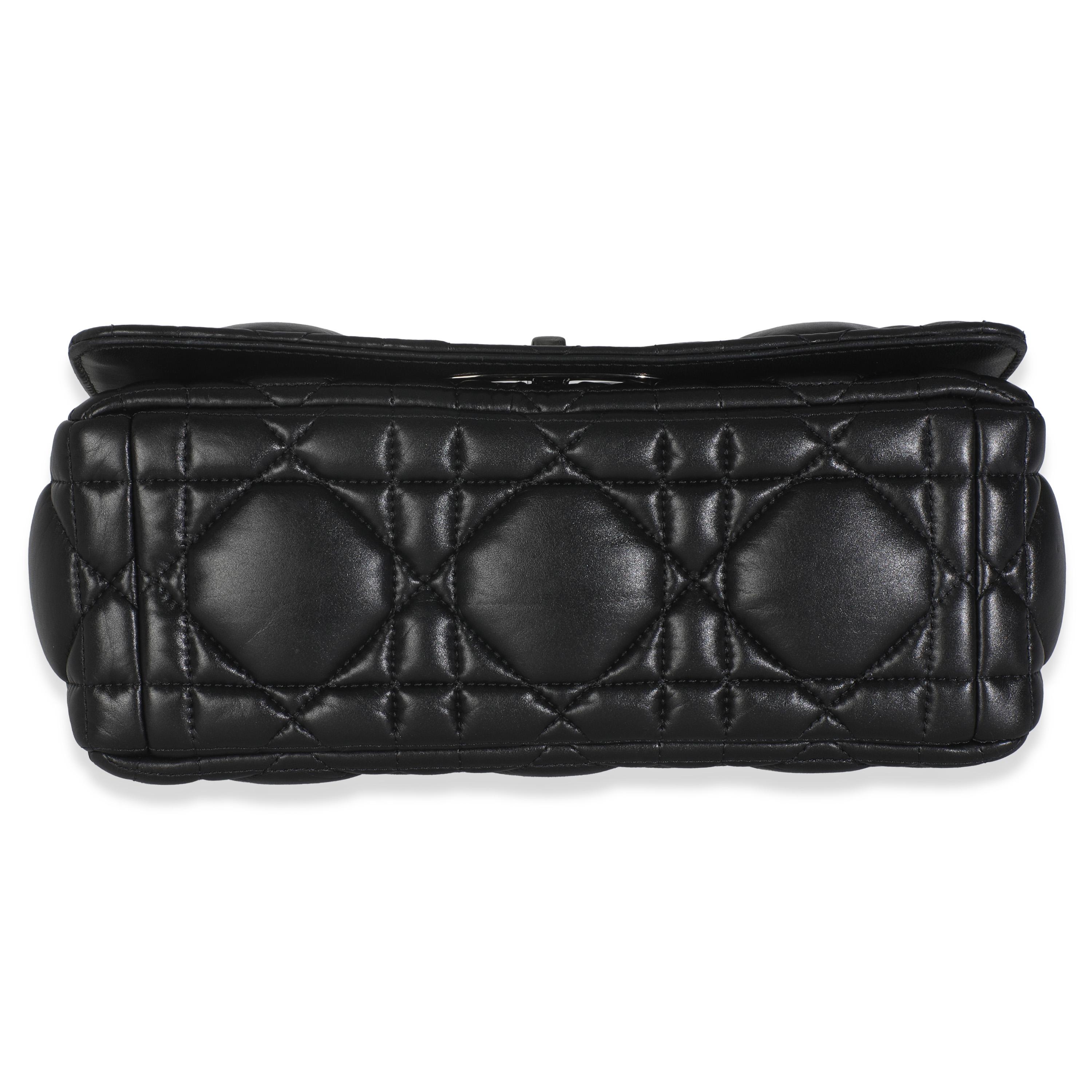 Christian Dior Noir Macrocannage Calfskin Medium Caro Bag en vente 4