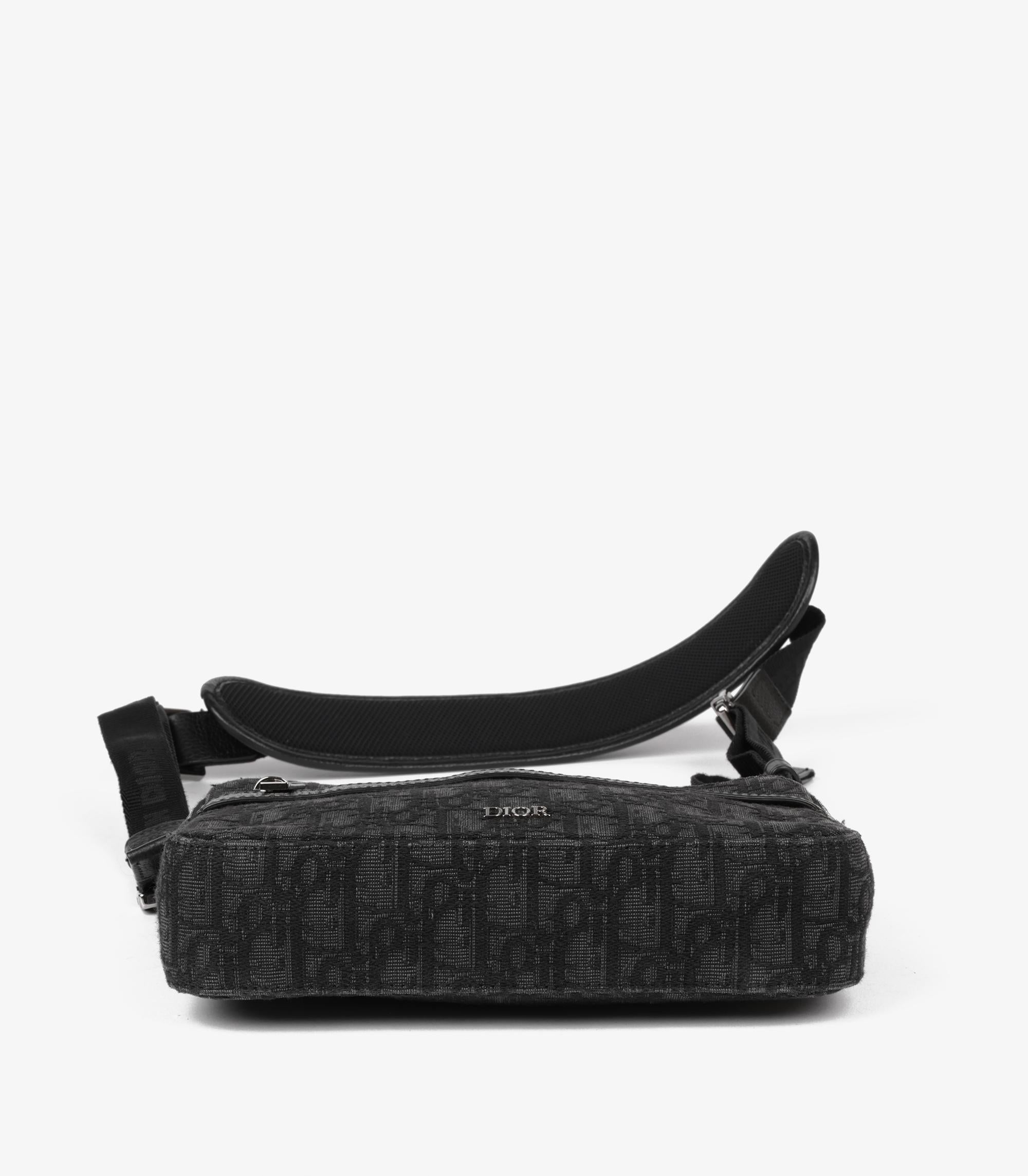 Christian Dior Black Oblique Jacquard & Grained Calfskin Leather Safari Bag  For Sale 2