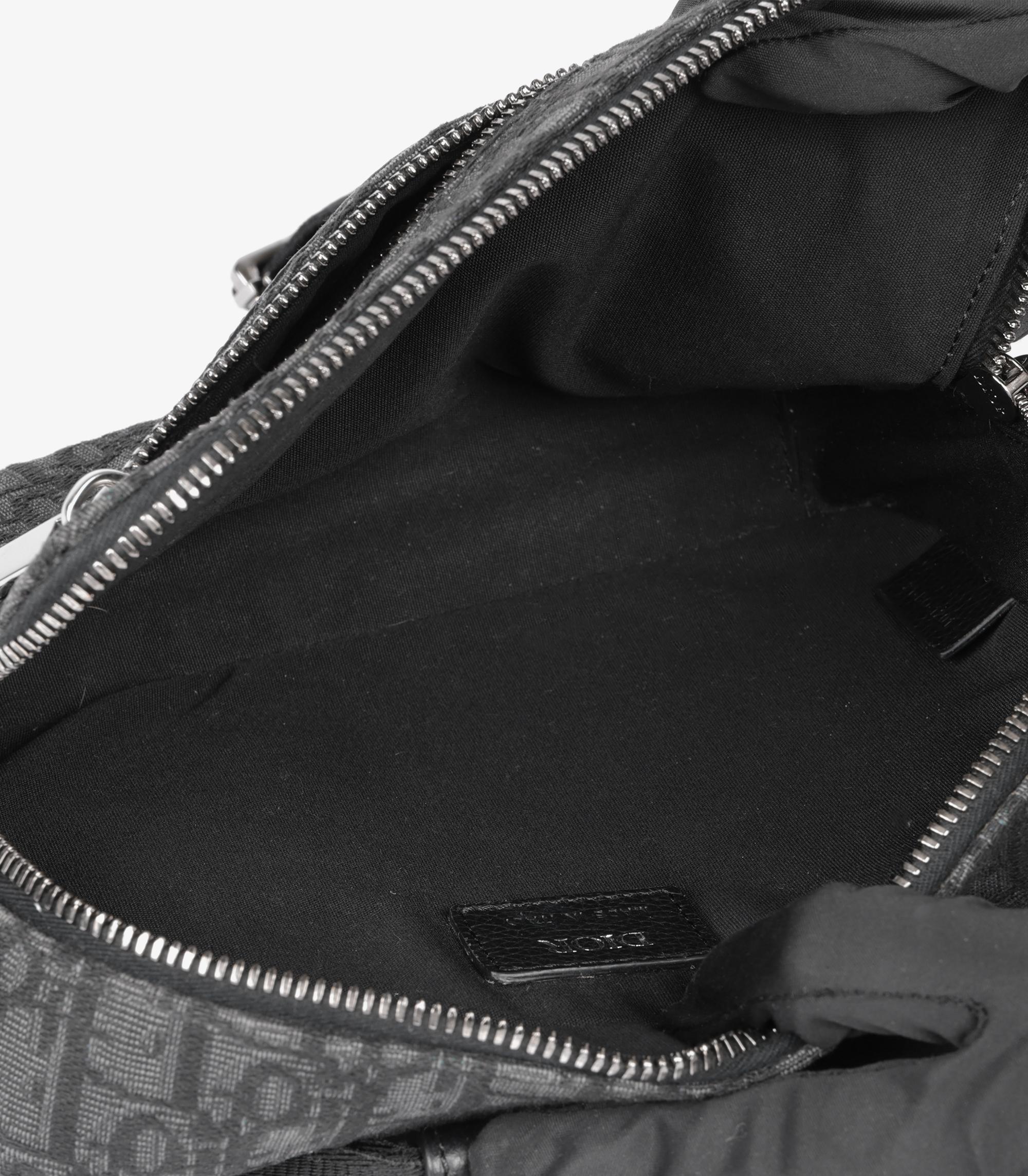 Christian Dior Black Oblique Jacquard & Grained Calfskin Leather Safari Bag  For Sale 3