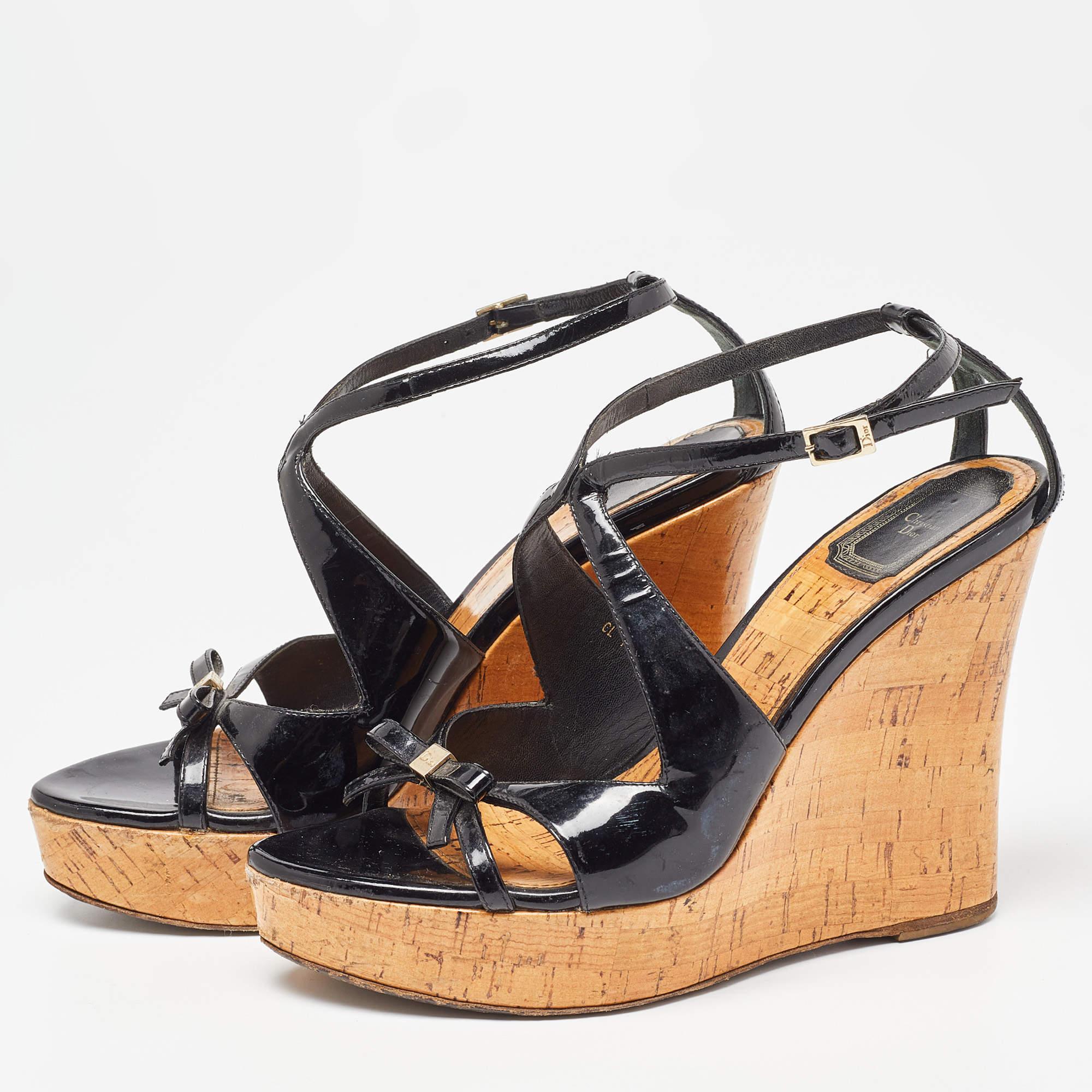 Christian Dior Black Patent Leather Dior Starlet Cork Wedge Sandals Size 39 For Sale 3
