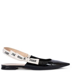 CHRISTIAN DIOR Schwarze flache Schuhe aus Lackleder J'ADIOR mit Slingbacks 38