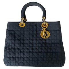 Christian Dior Schwarze gesteppte Nylon LARGE Lady Dior Lady Dior Tasche 1990er Jahre