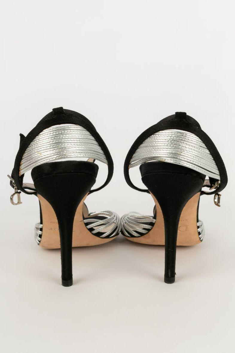 Christian Dior Black Silk Heels Shoes, Size 37 In Good Condition For Sale In SAINT-OUEN-SUR-SEINE, FR