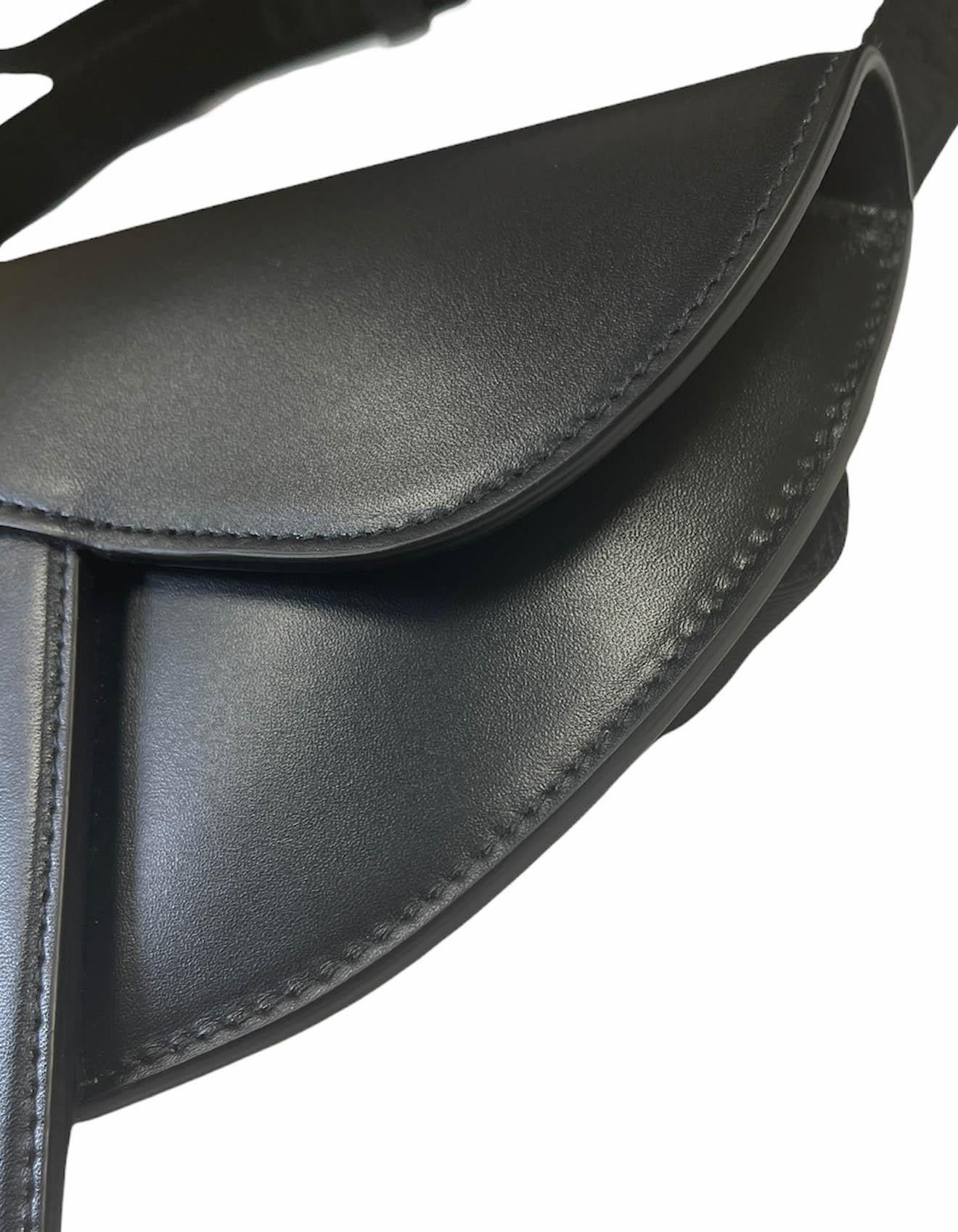 Women's Christian Dior Black Smooth Leather Saddle Pouch Belt Bag