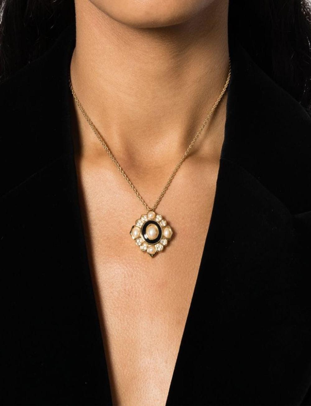 Christian Dior - Collier à pendentifs avec déclaration en noir Bon état - En vente à Paris, FR