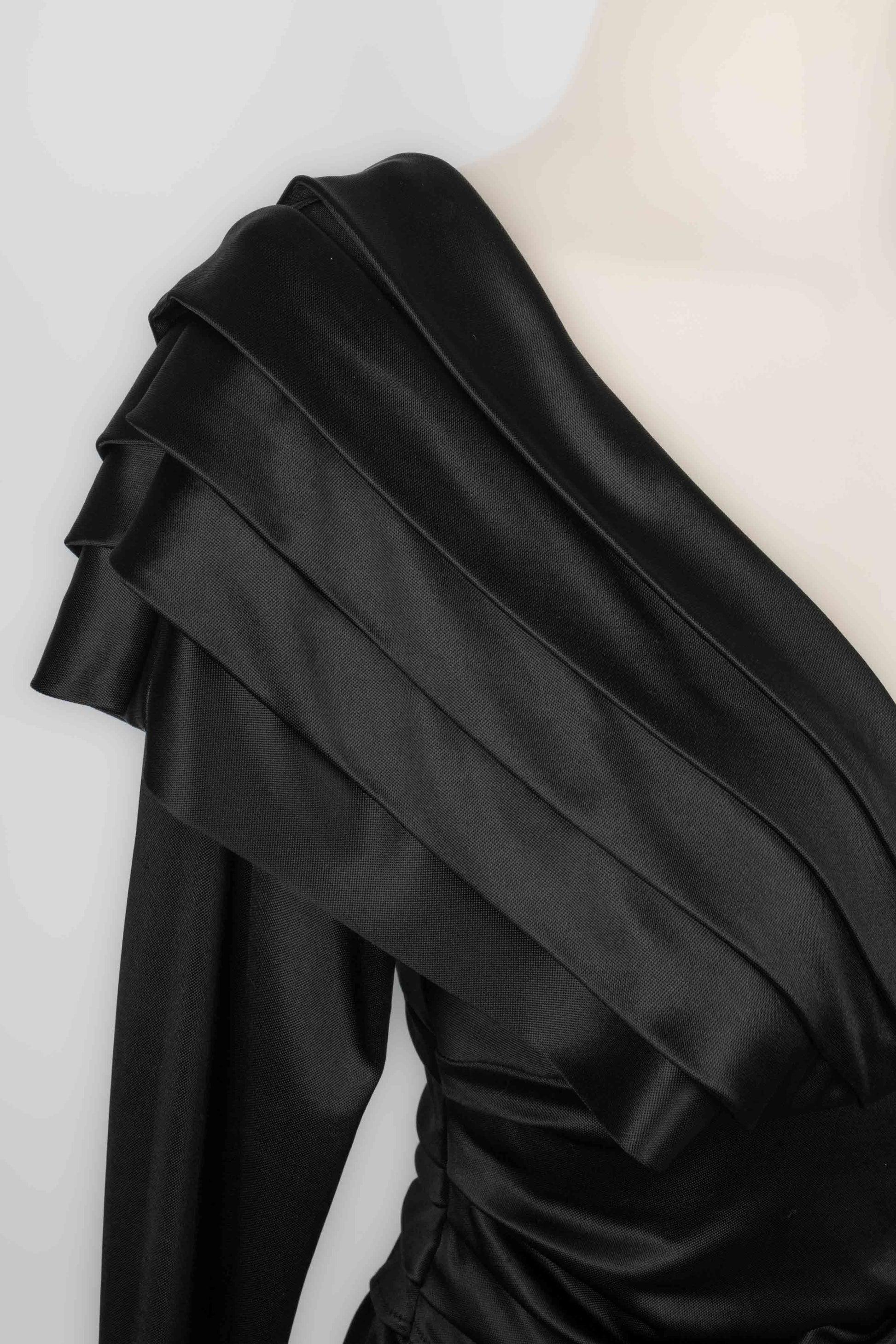 Christian Dior Black Top with Long Sleeves For Sale 3