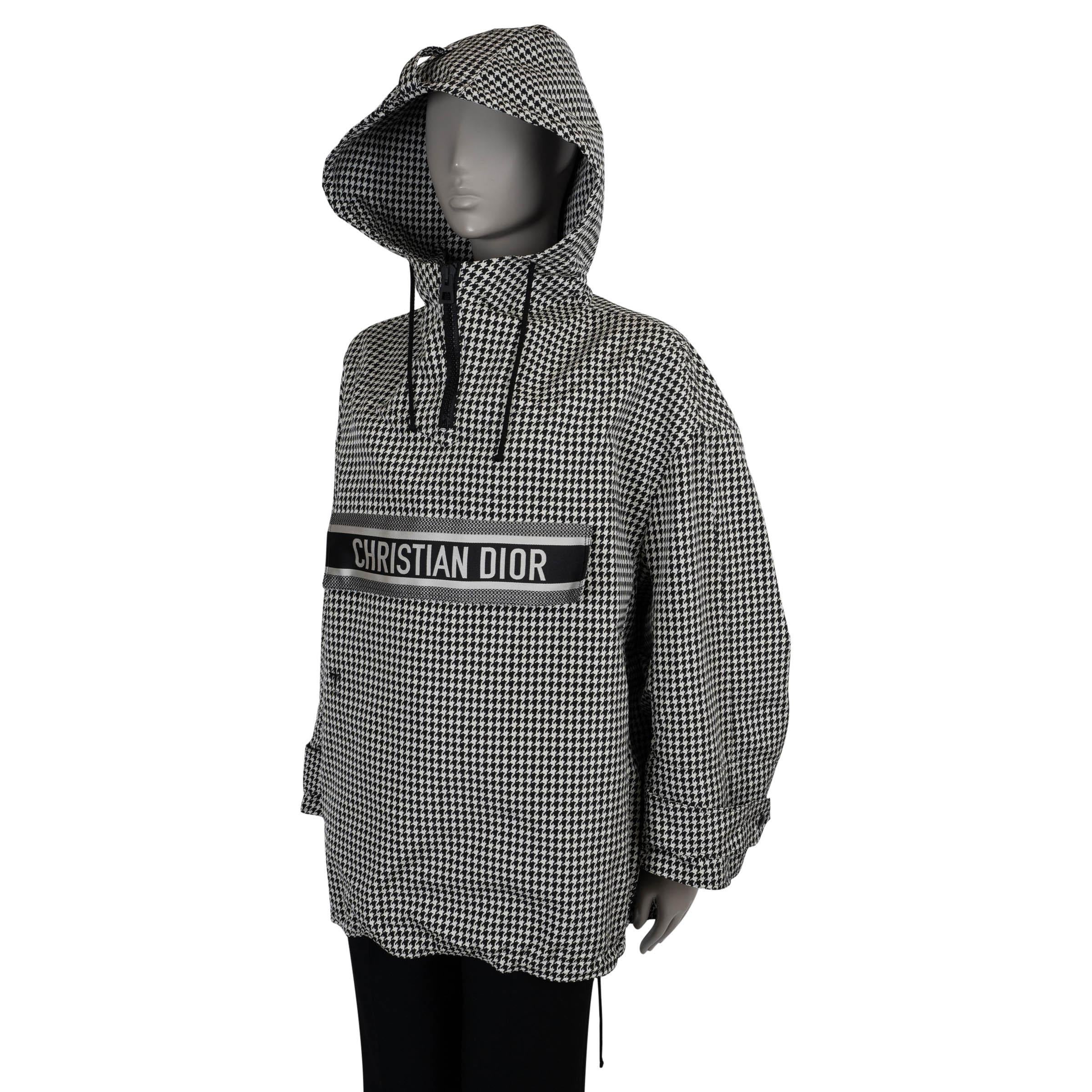 CHRISTIAN DIOR blanco y negro 2020 HOUNDSTOOTH ANORAK Chaqueta S Gris en venta