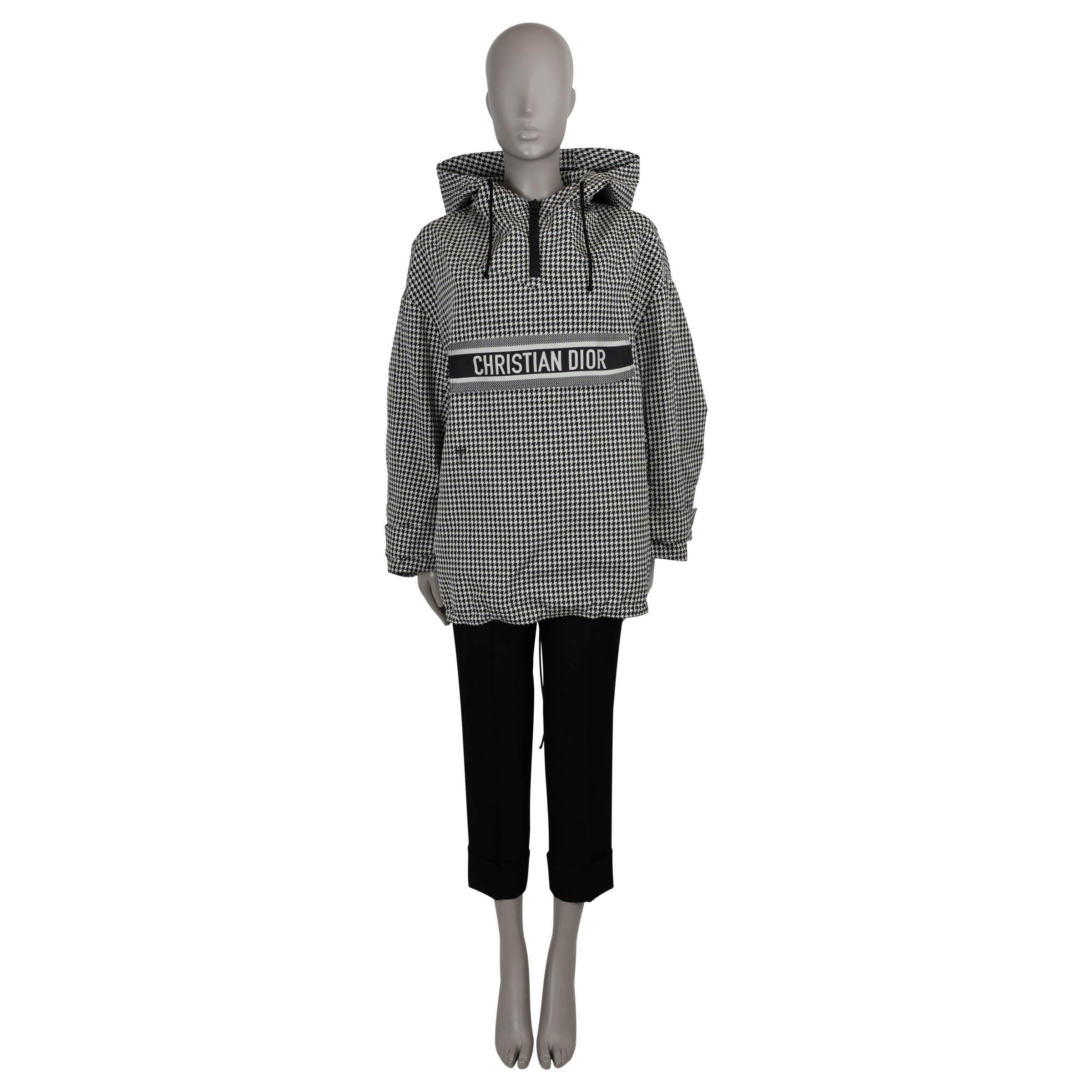 CHRISTIAN DIOR blanco y negro 2020 HOUNDSTOOTH ANORAK Chaqueta S en venta 1