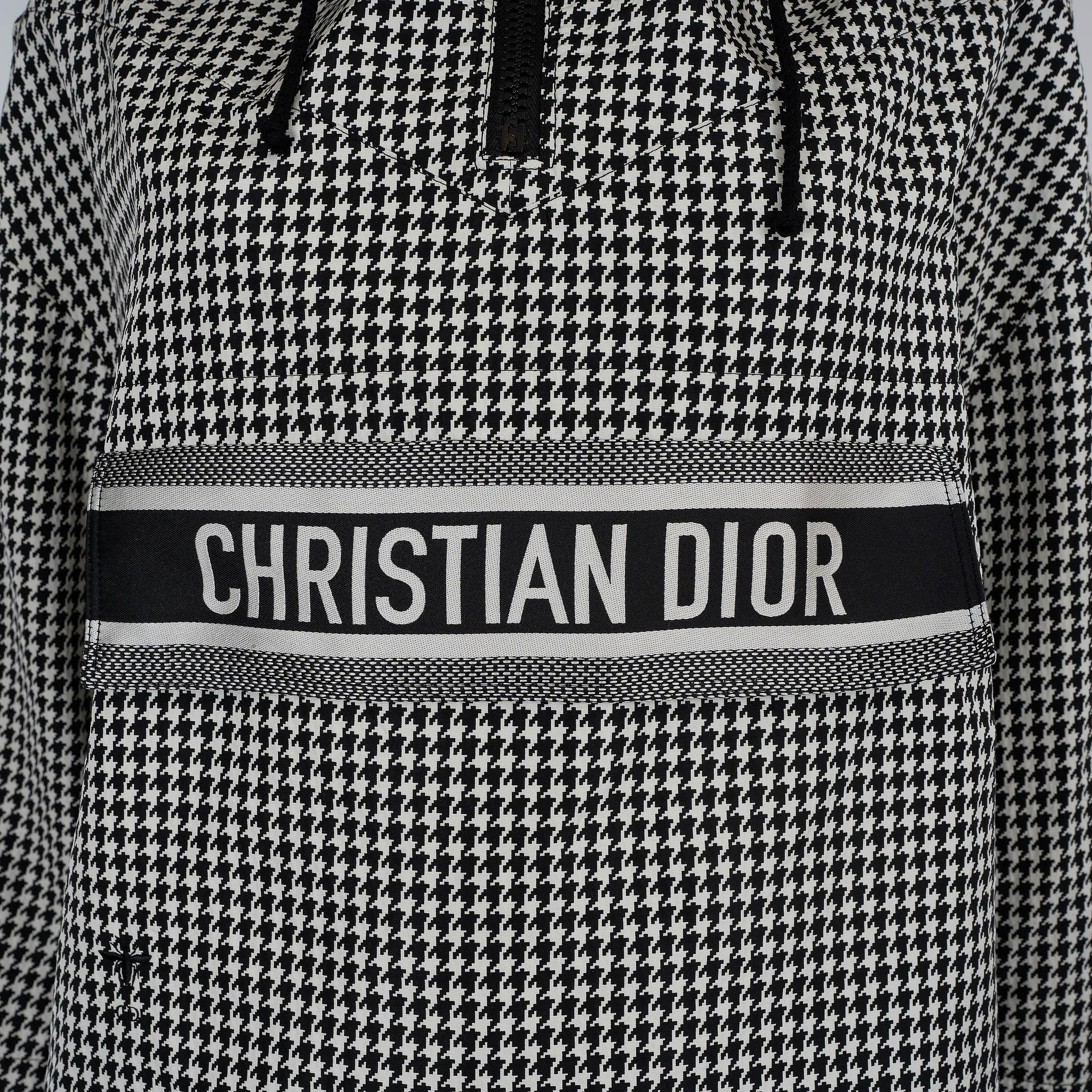 CHRISTIAN DIOR blanco y negro 2020 HOUNDSTOOTH ANORAK Chaqueta S en venta 2