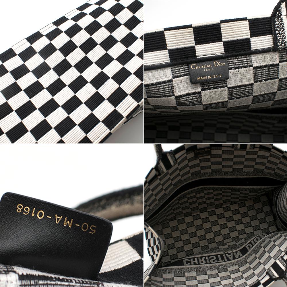 Women's Christian Dior Black & White Book Tote 41.5cm