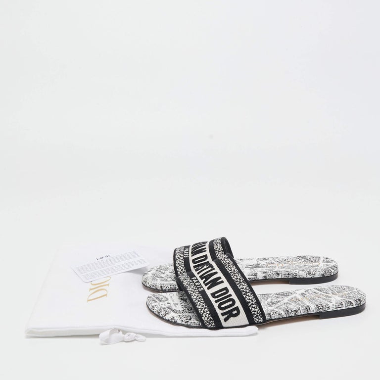 Christian Dior Sandalias Planas Lona Blanco/Negro Talla en