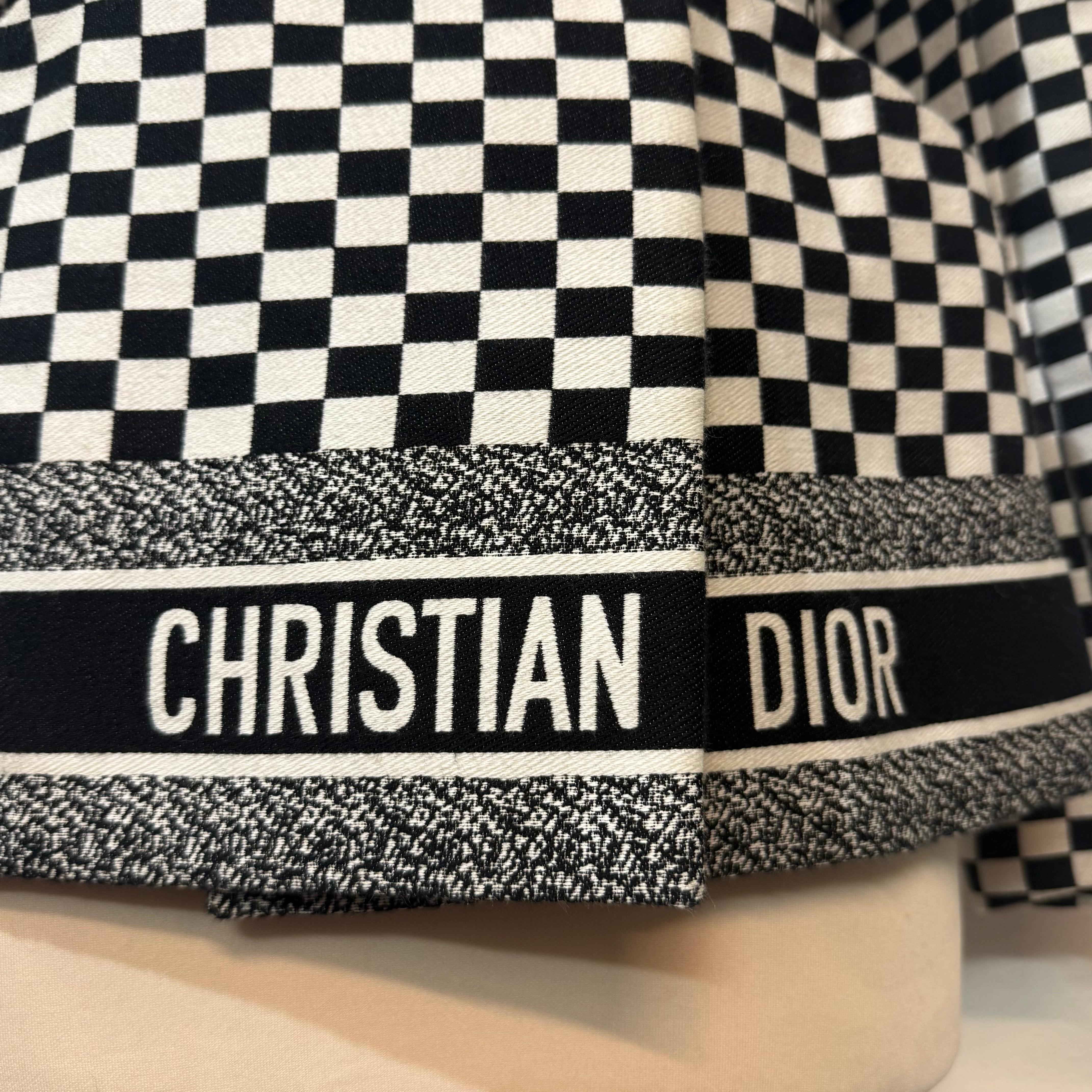 Christian Dior Giacca a quadri bianchi e neri FR 38 / IT 42 in vendita 2