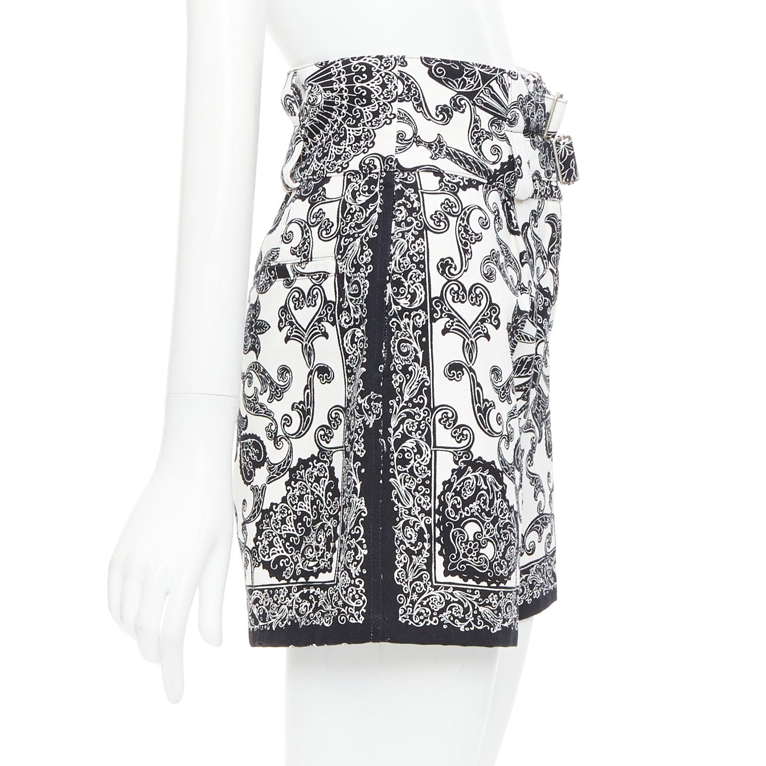 CHRISTIAN DIOR short à double ceinture en mouchoir de coton noir et blanc FR34 XS Excellent état - En vente à Hong Kong, NT
