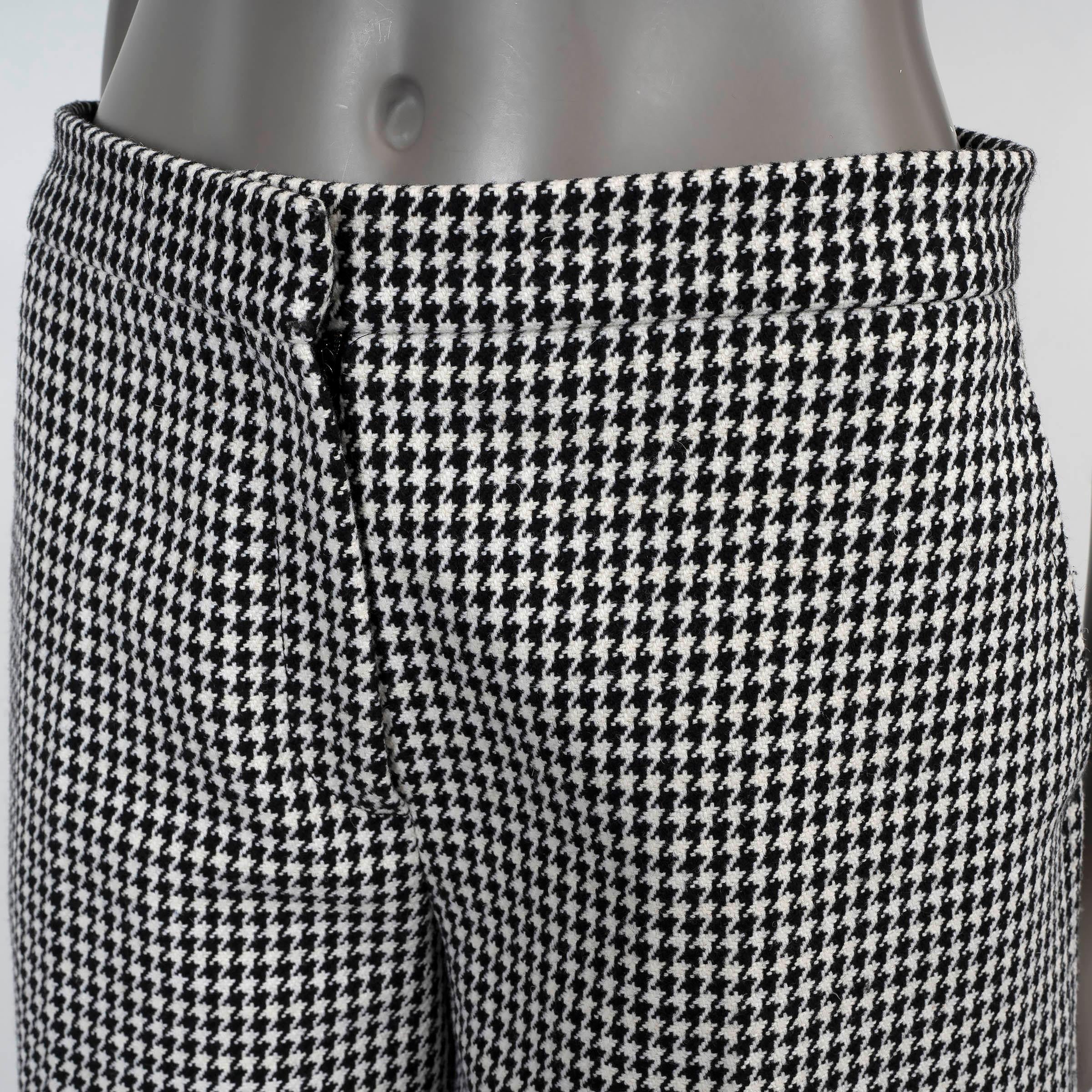 Women's CHRISTIAN DIOR black & white wool 2019 HOUNDSTOOTH CULOTTES Pants 38 S For Sale