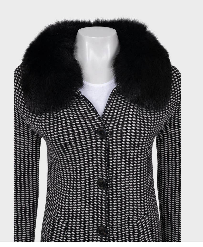 Christian Dior Schwarzer & Weißer Woll- & Fuchspelzmantel Sz. S Damen im Angebot