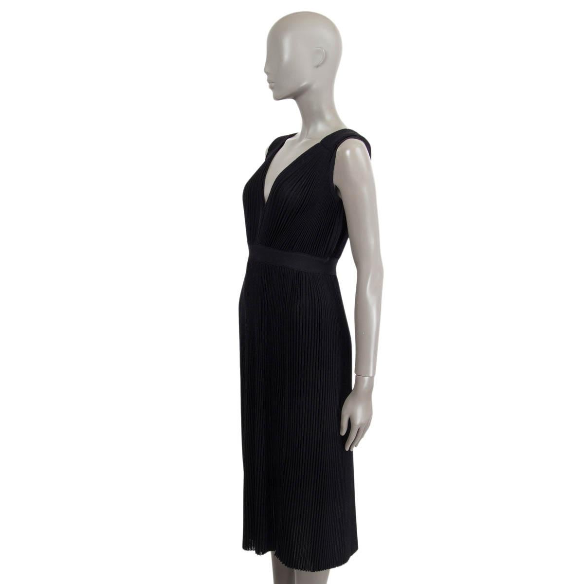 Women's CHRISTIAN DIOR black wool blend SLEEVELESS PLEATED KNIT Dress M For Sale