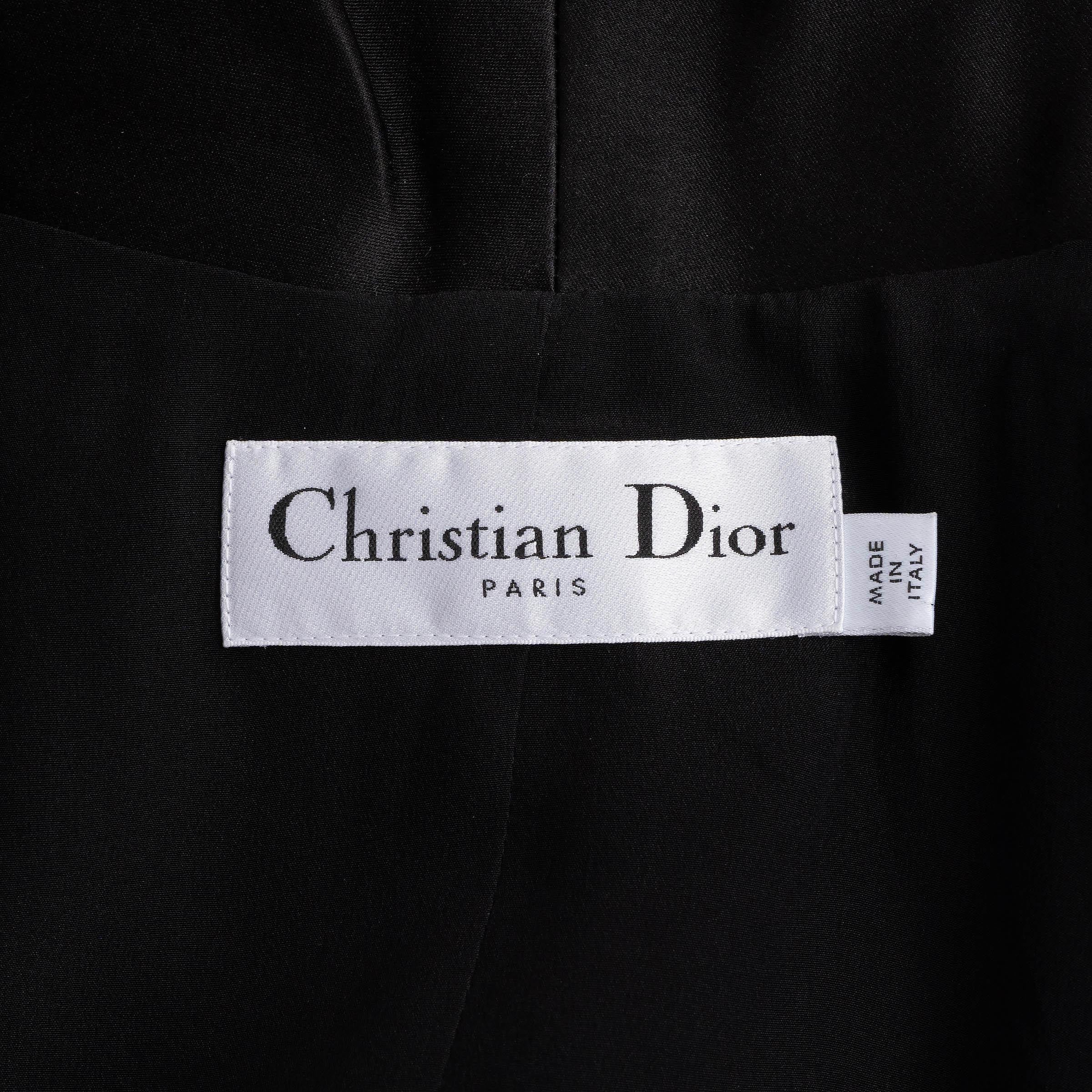 CHRISTIAN DIOR black wool & silk 2023 BELTED PALTO Jacket 40 M For Sale 3