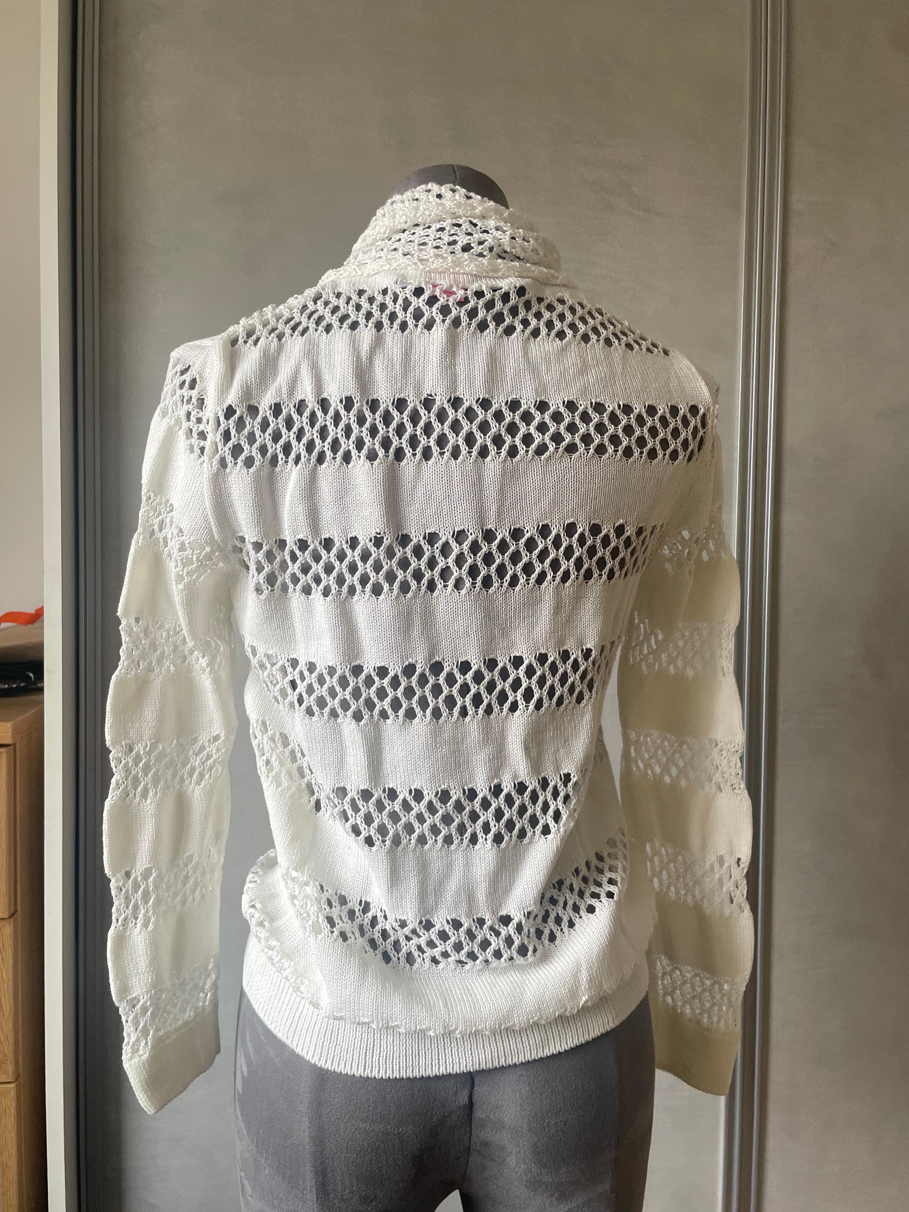 CHRISTIAN DIOR. Bluse perfekter Zustand (Grau) im Angebot