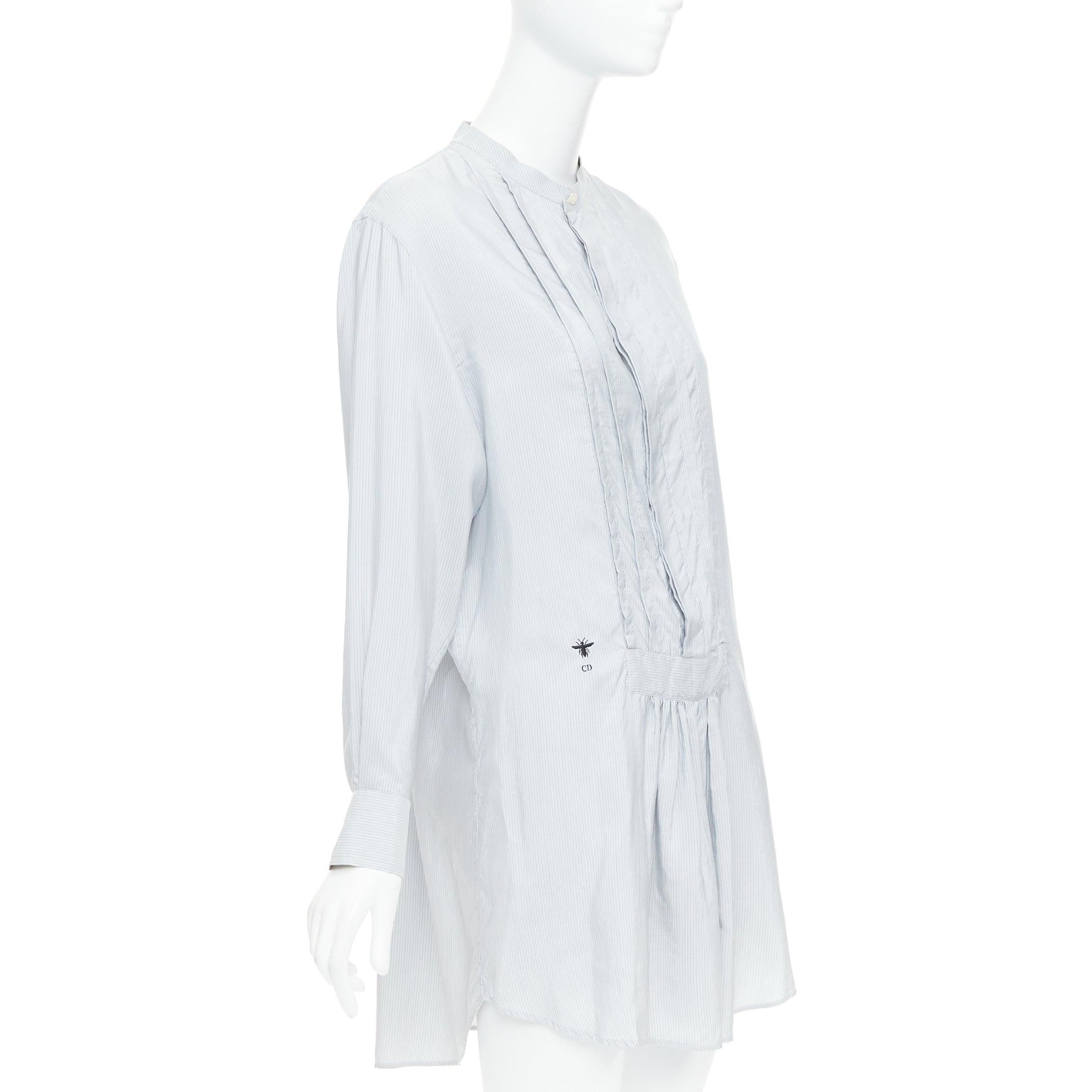Gray CHRISTIAN DIOR blue 100% silk CD bee embroidery button down shirt dress FR36 S For Sale