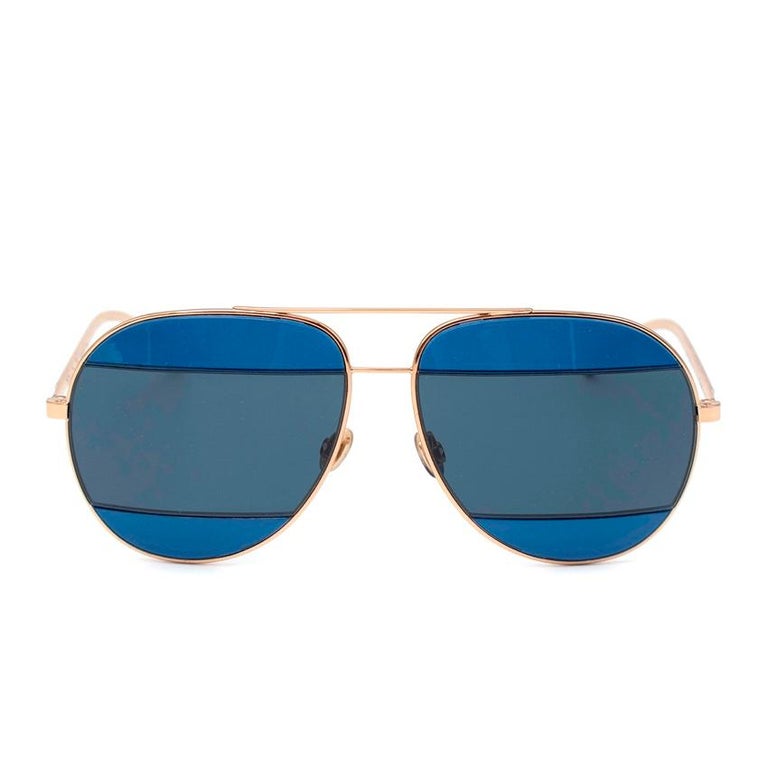  Christian Dior Blue Bicolour Split 2 Aviator Sunglasses
 

 - Bicolour lens in royal blue and navy
 - Gold-tone meta aviator shaped frame 
 -100% UV protection
 

 Materials 
 100% Metal 
 CR39-Plastic
 

 Made in Italy
 

 PLEASE NOTE, THESE ITEMS