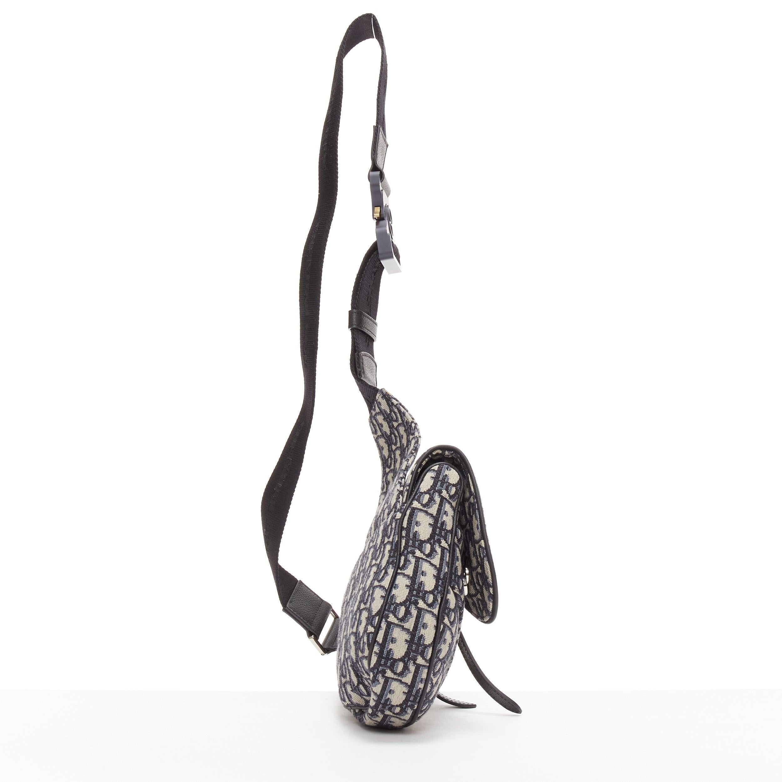 CHRISTIAN DIOR blue black CD logo monogram oblique canvas sadde shoulder bag In Excellent Condition For Sale In Hong Kong, NT