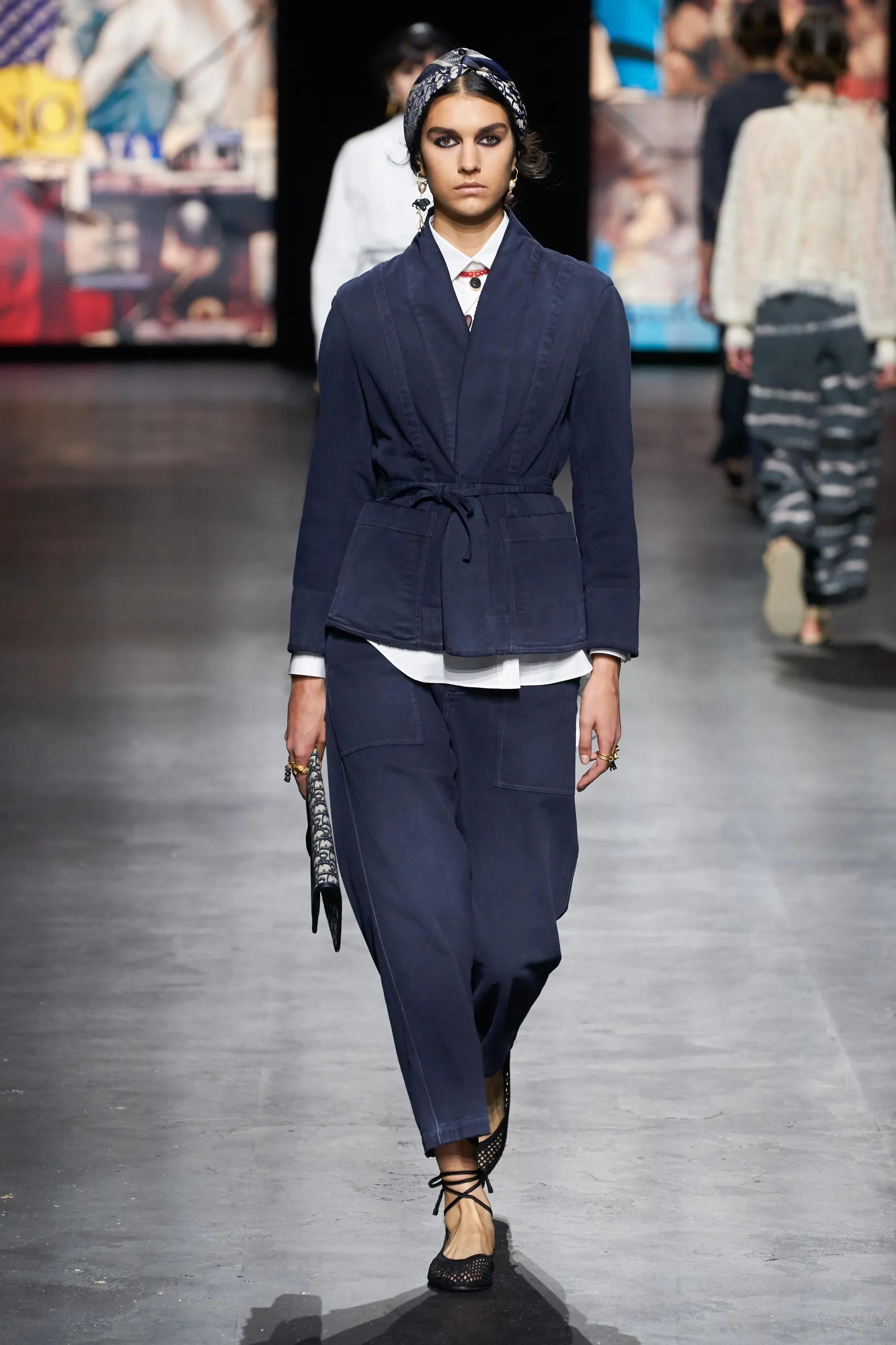 CHRISTIAN DIOR blue cotton 2021 BELTED DENIM KIMONO Jacket 46 XL For Sale 5