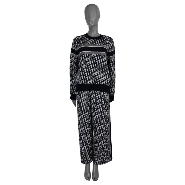 CHRISTIAN DIOR blue and cream cashmere REVERSIBLE OBLIQUE JACQUARD 