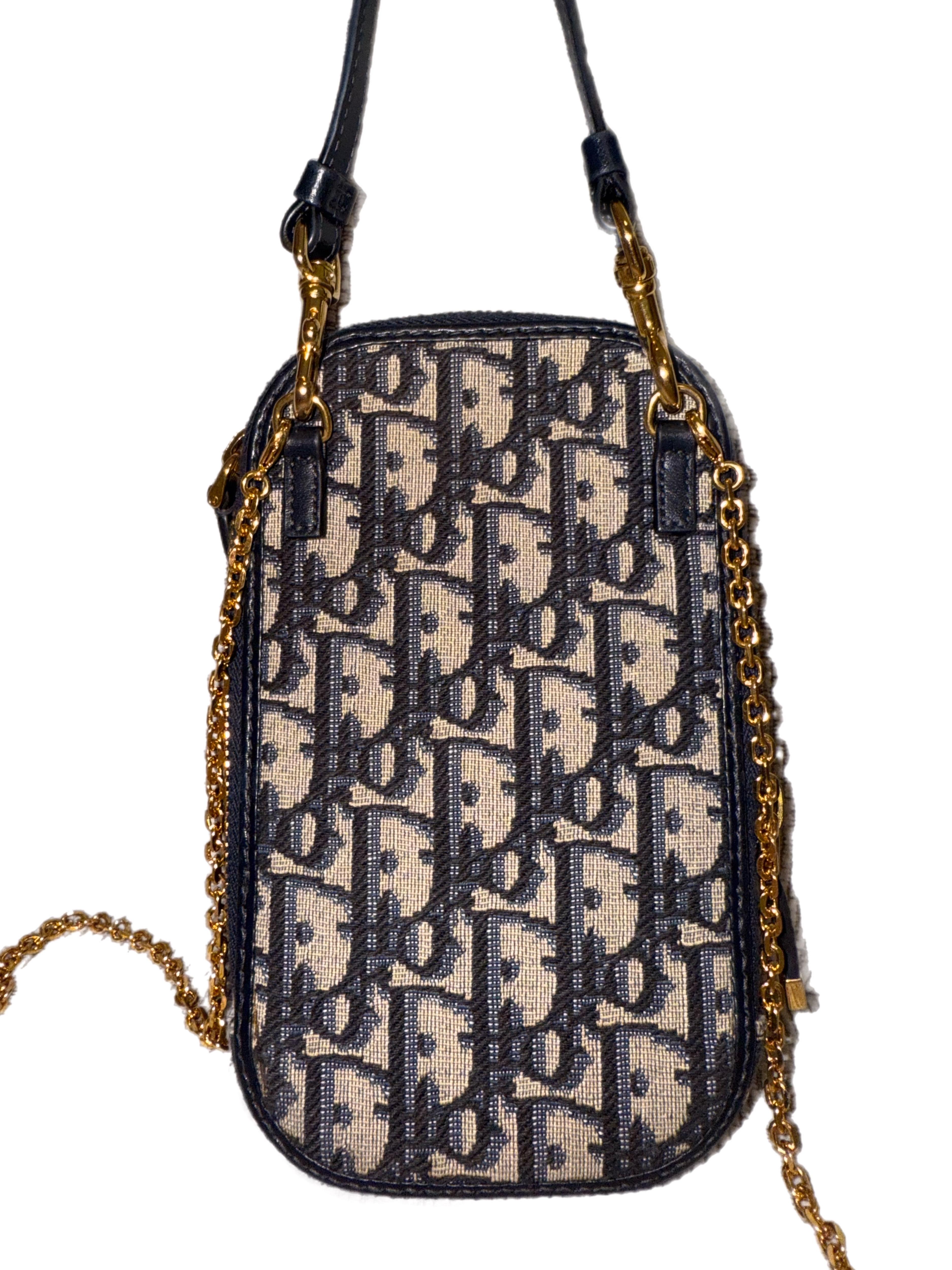 Christian Dior Blue Dior Oblique Jacquard 30 Montaigne Call'in Dior Phone Holder In Good Condition In Humacao, PR