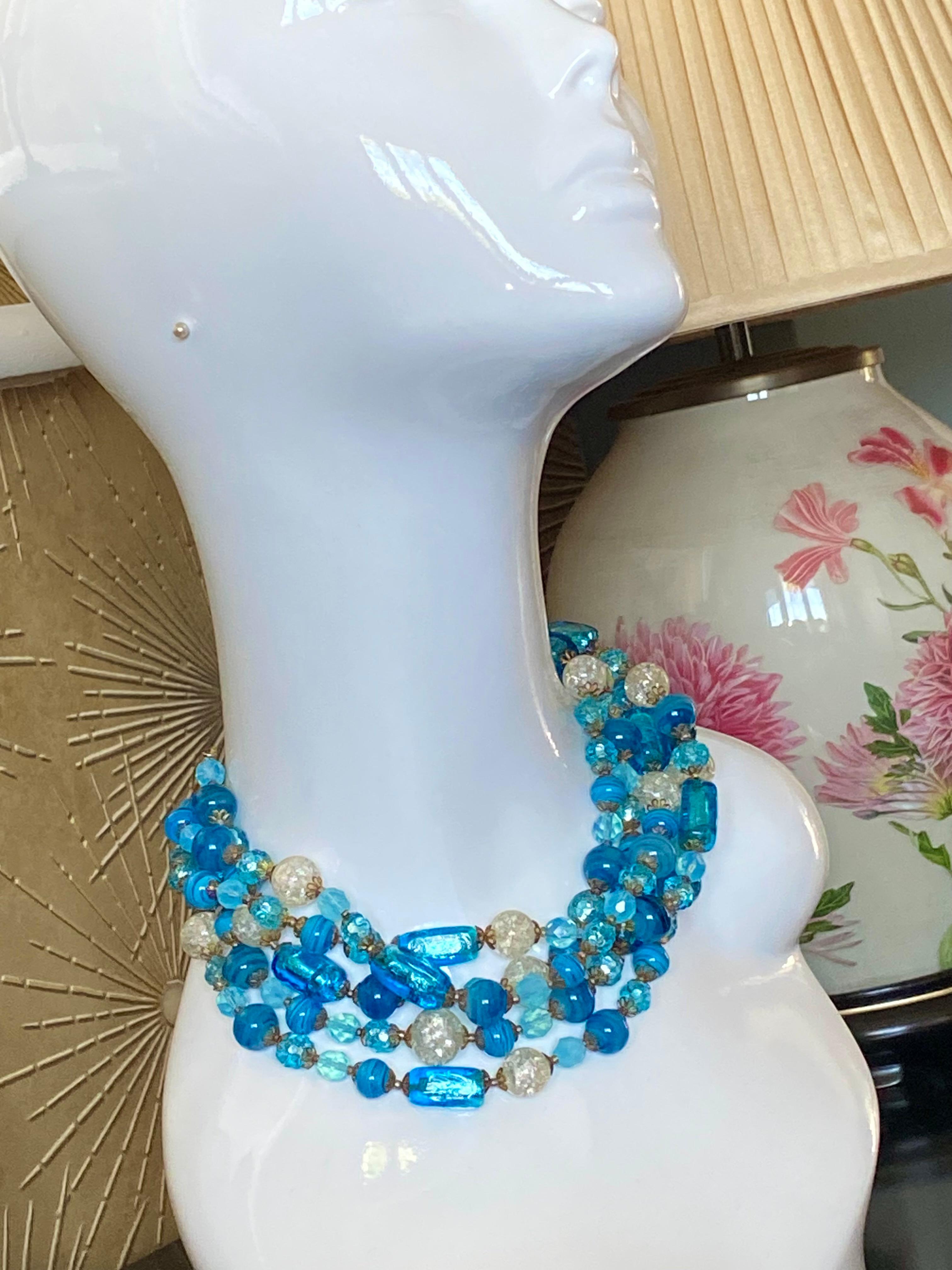 Christian Dior Collar de cuentas de cristal azul en venta 6