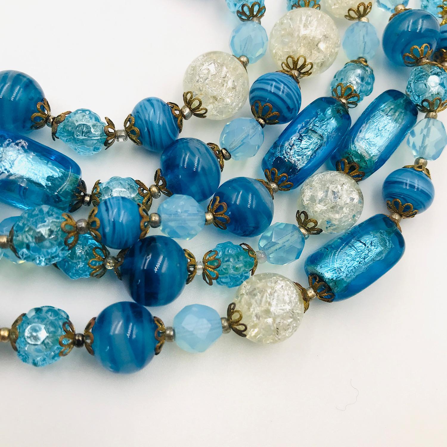 da uomo o donna Collana con perline in vetro blu di Christian Dior in vendita