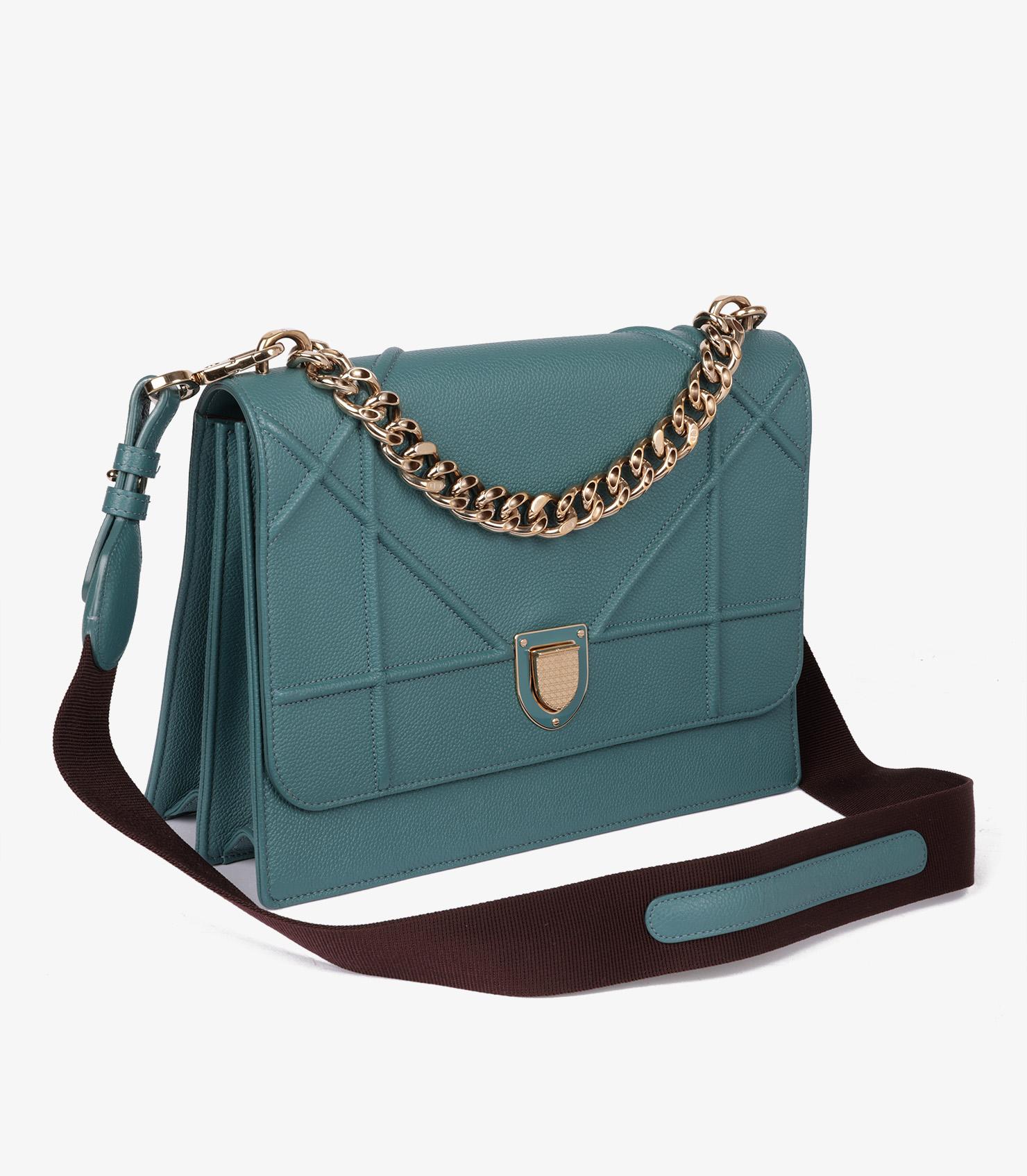 Christian Dior Blue Grained Calfskin Leather Medium Diorama

Brand- Christian Dior
Model- Medium Diorama
Product Type- Crossbody, Shoulder, Top Handle
Serial Number- 09********
Age- Circa 2016
Accompanied By- Christian Dior Care Booklet,