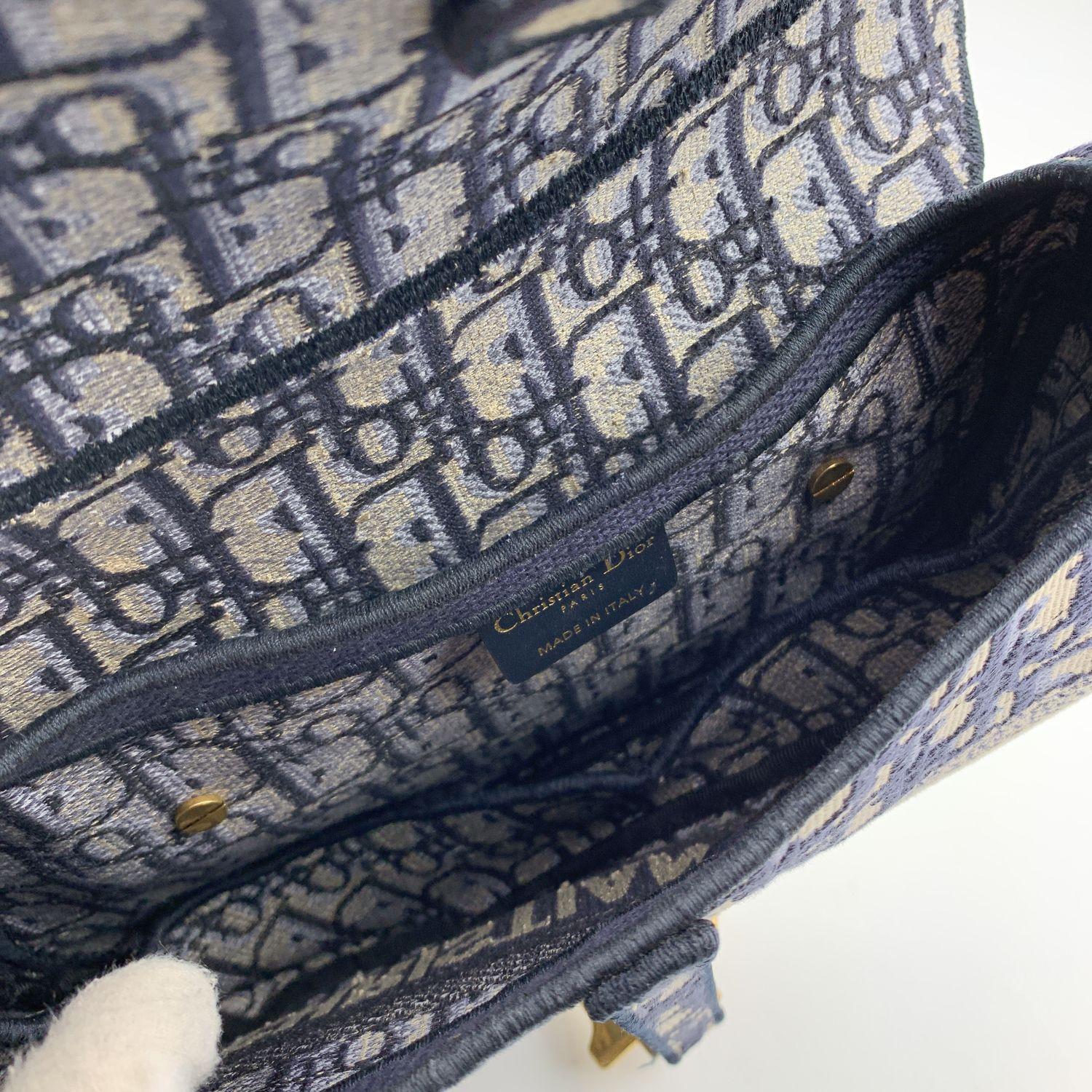 Christian Dior Bleu Jacquard Oblique Canvas Embroidery Saddle Bag en vente 1