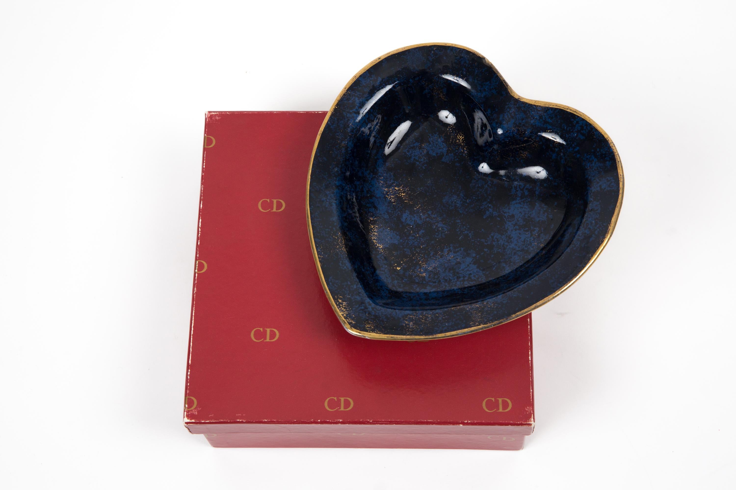 Christian Dior Organizer grande blu con cuore in porcellana In condizioni buone in vendita a Paris, FR