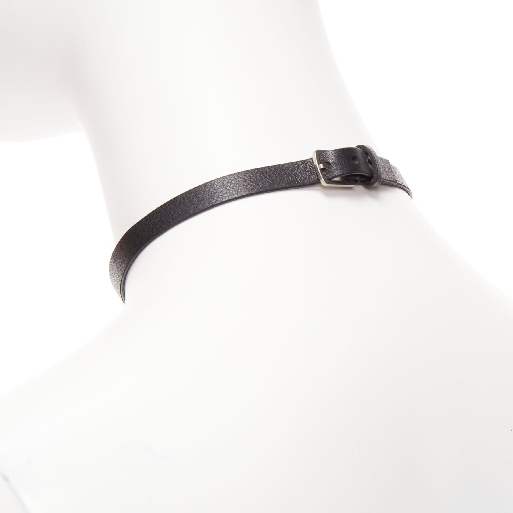 CHRISTIAN DIOR blue marble logo star charm black leather short choker For Sale 2