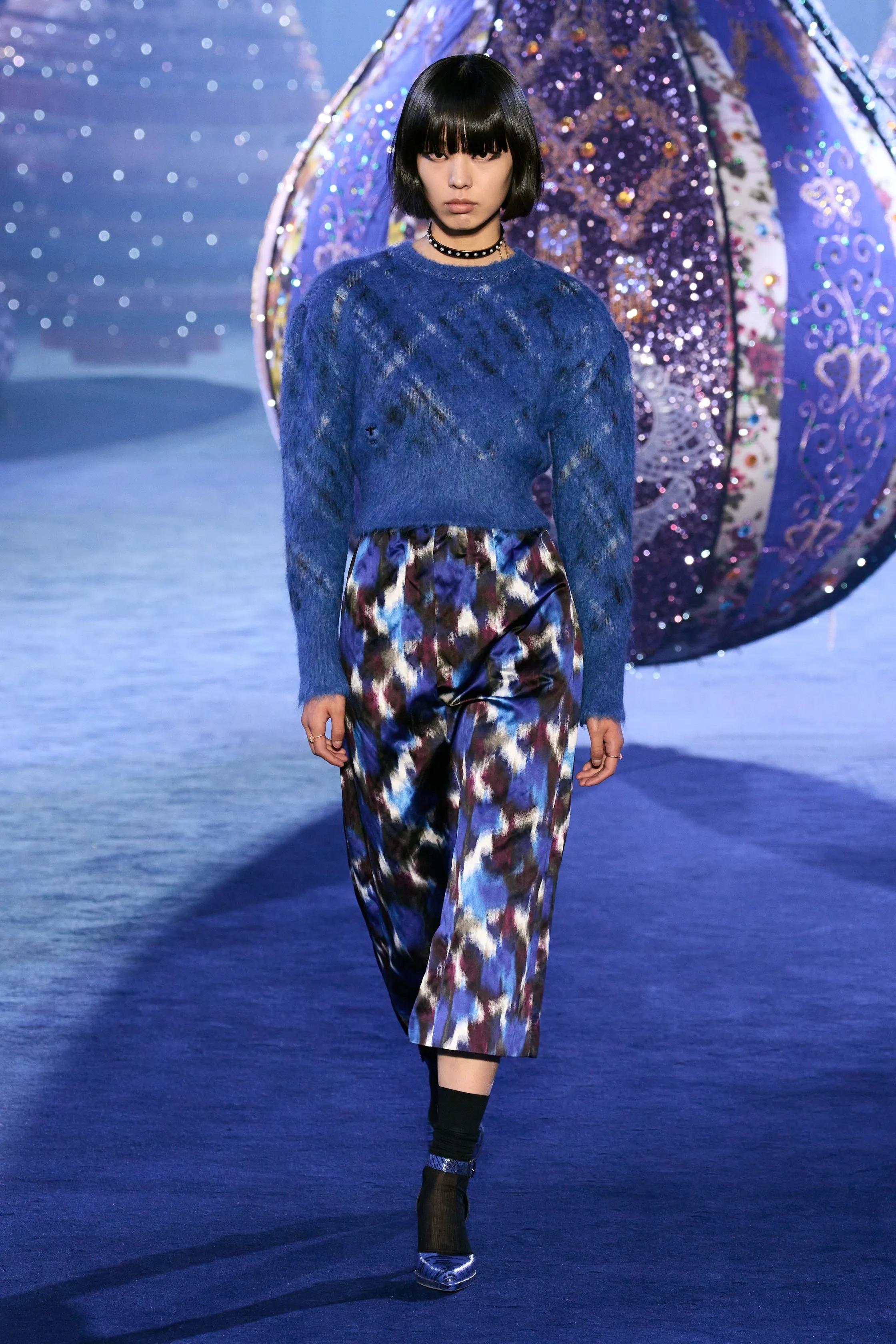 CHRISTIAN DIOR blue mohair & alpaca 2023 CHECK'N'DIOR Cropped Sweater M 3