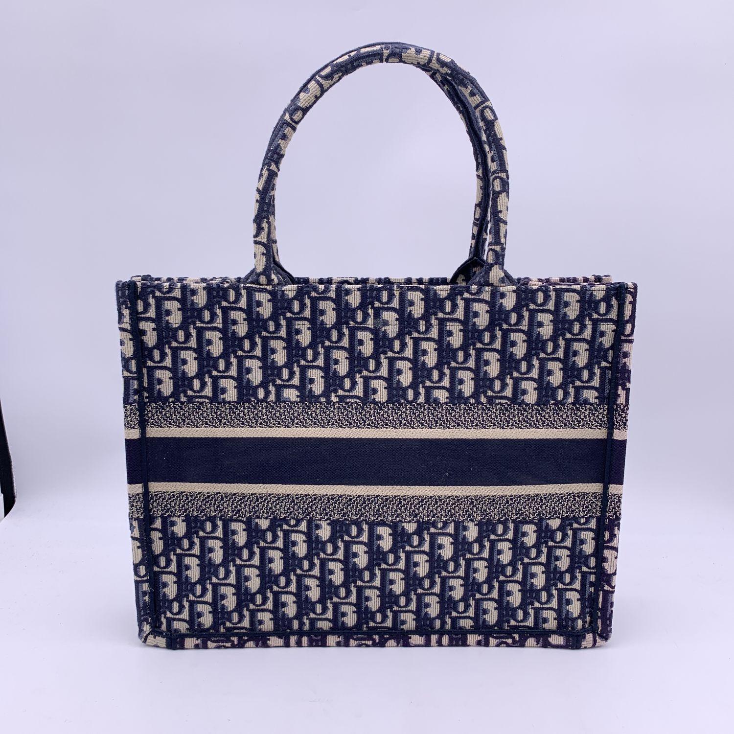 Christian Dior Blue Oblique Canvas Medium Book Tote Bag Handbag In New Condition In Rome, Rome