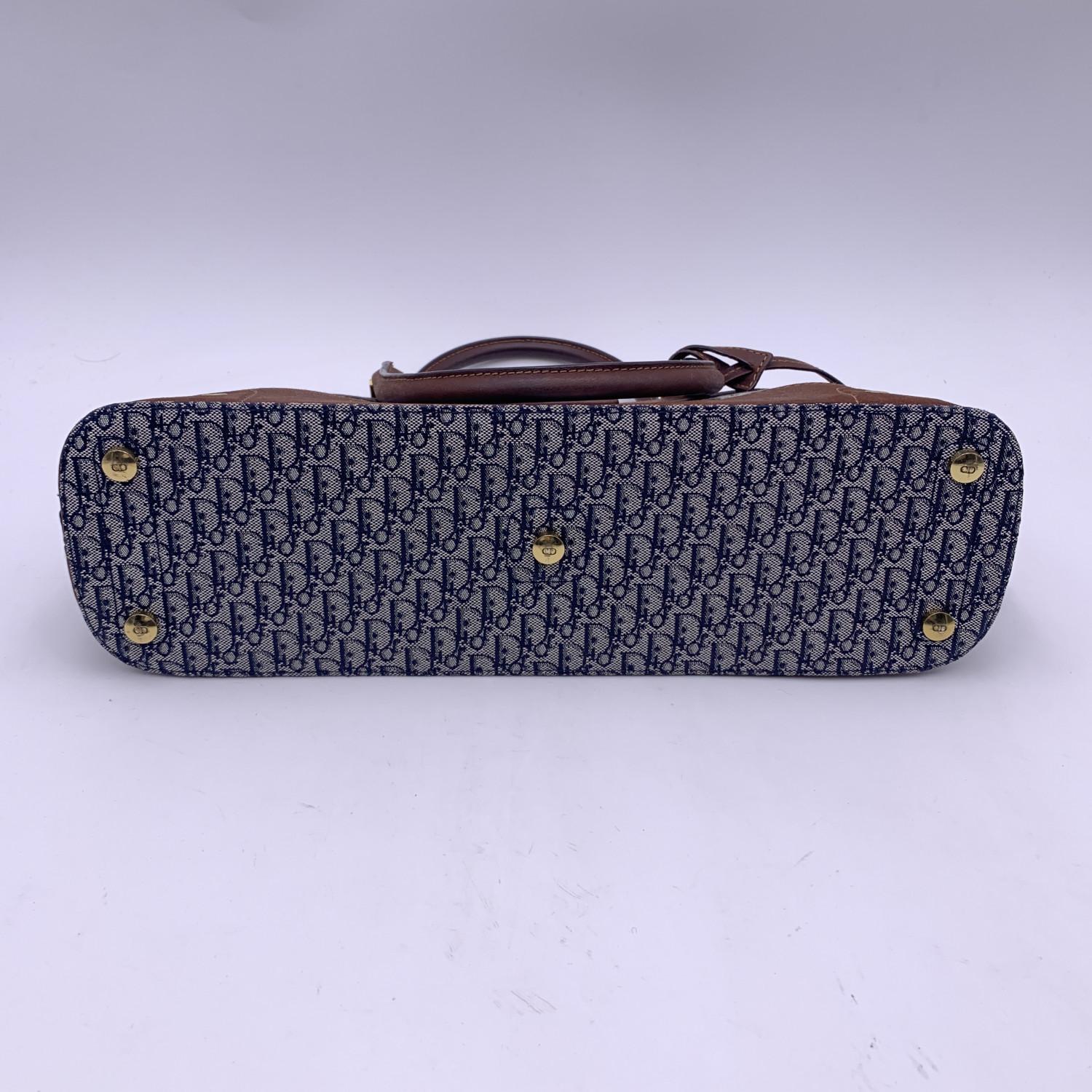 Christian Dior Blaue Trotter Canvas Street Chic Handtasche Umhängetasche im Zustand „Hervorragend“ in Rome, Rome