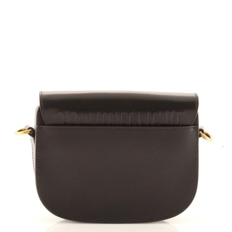 Christian Dior Bobby Klappentasche aus Leder im Zustand „Gut“ in NY, NY