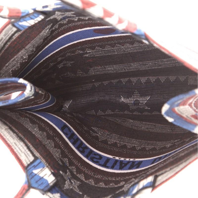 Christian Dior Buch Tote Amerikanische Flagge Gesticktes Segeltuch 1