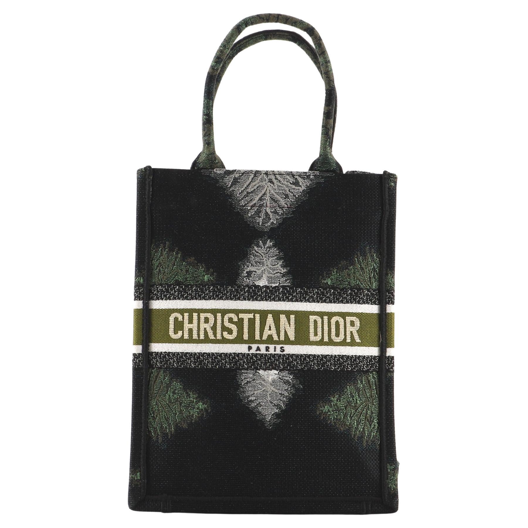 Dior Book Tote - 46 For Sale on 1stDibs | christian dior book tote Dior Book Tote - 46 For Sale on 1stDibs | christian dior book tote