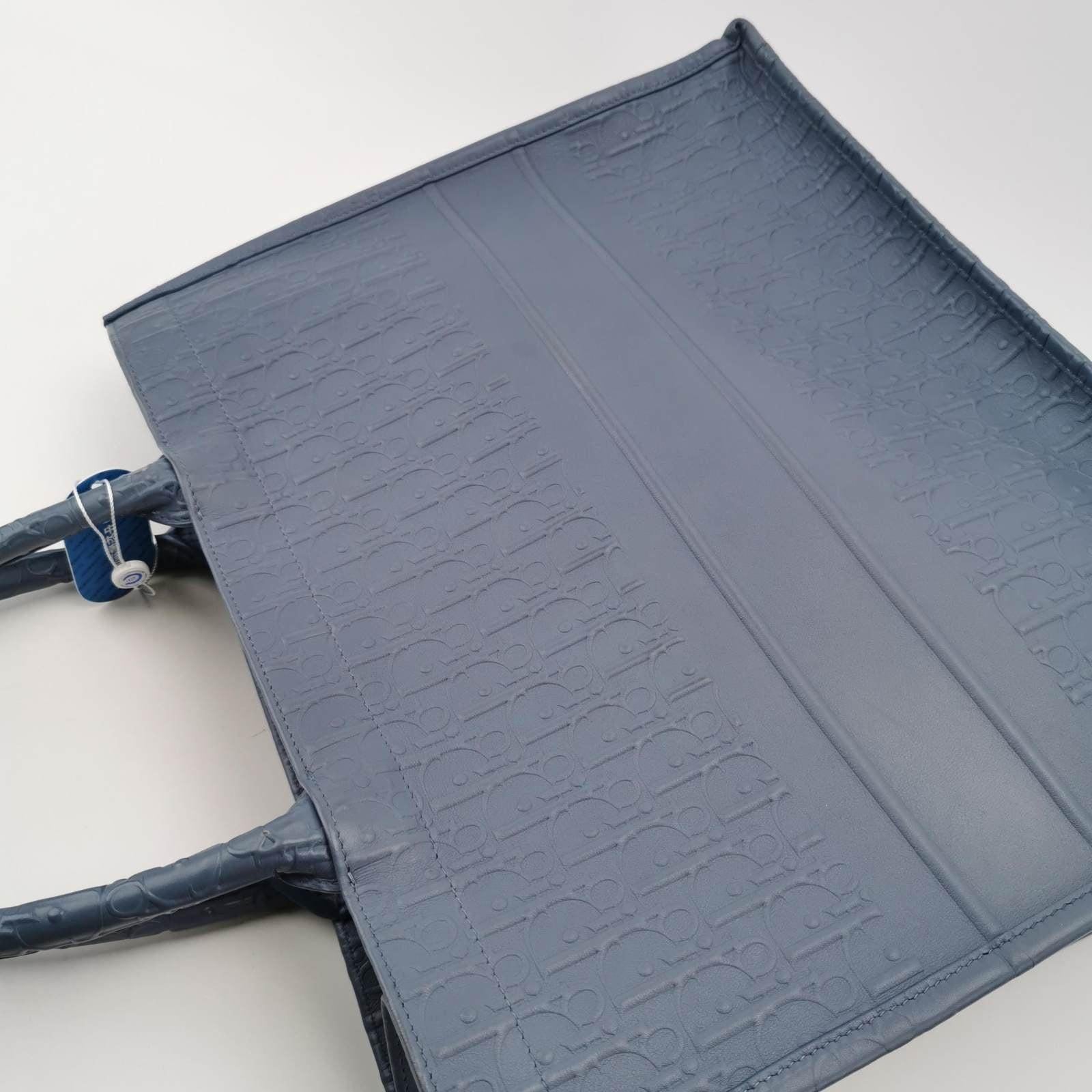 Christian Dior Book Tote Large Blue Calfskin Leather Oblique Embossed Handbag For Sale 6
